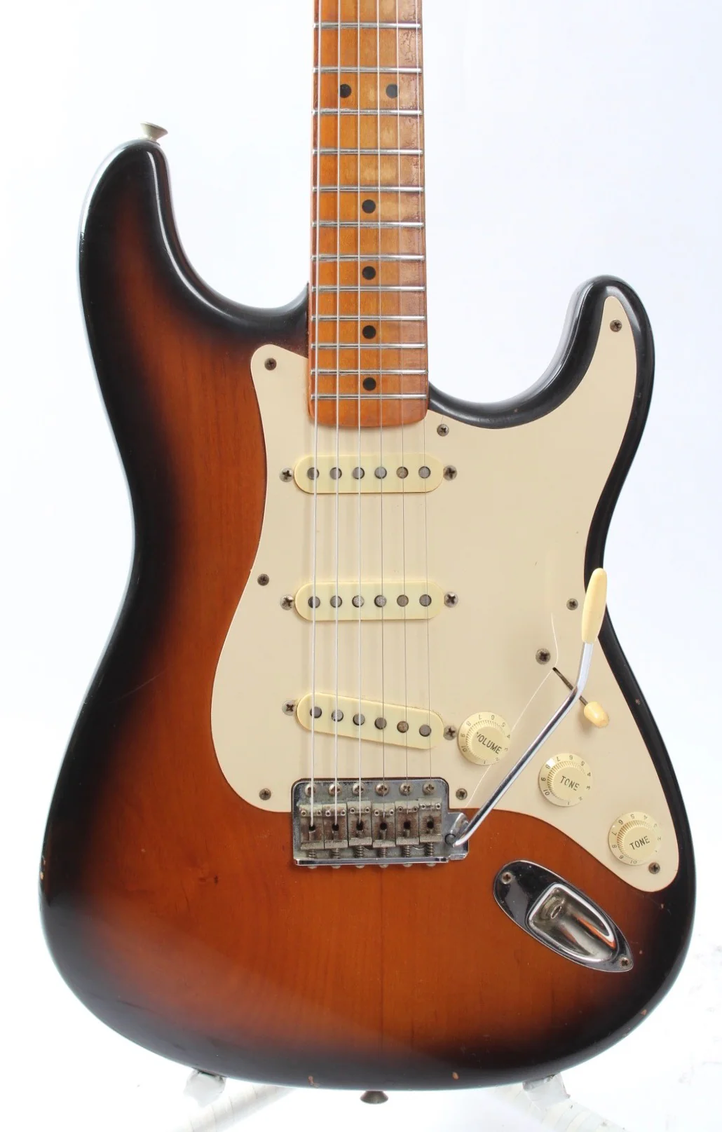1991 Fender Stratocaster American Vintage 57 Reissue sunburst - Image 2