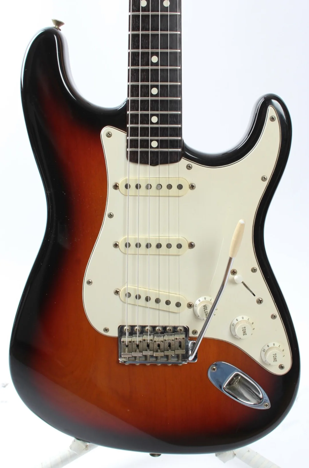 1991 Fender Stratocaster American Vintage '62 Reissue sunburst - Image 4