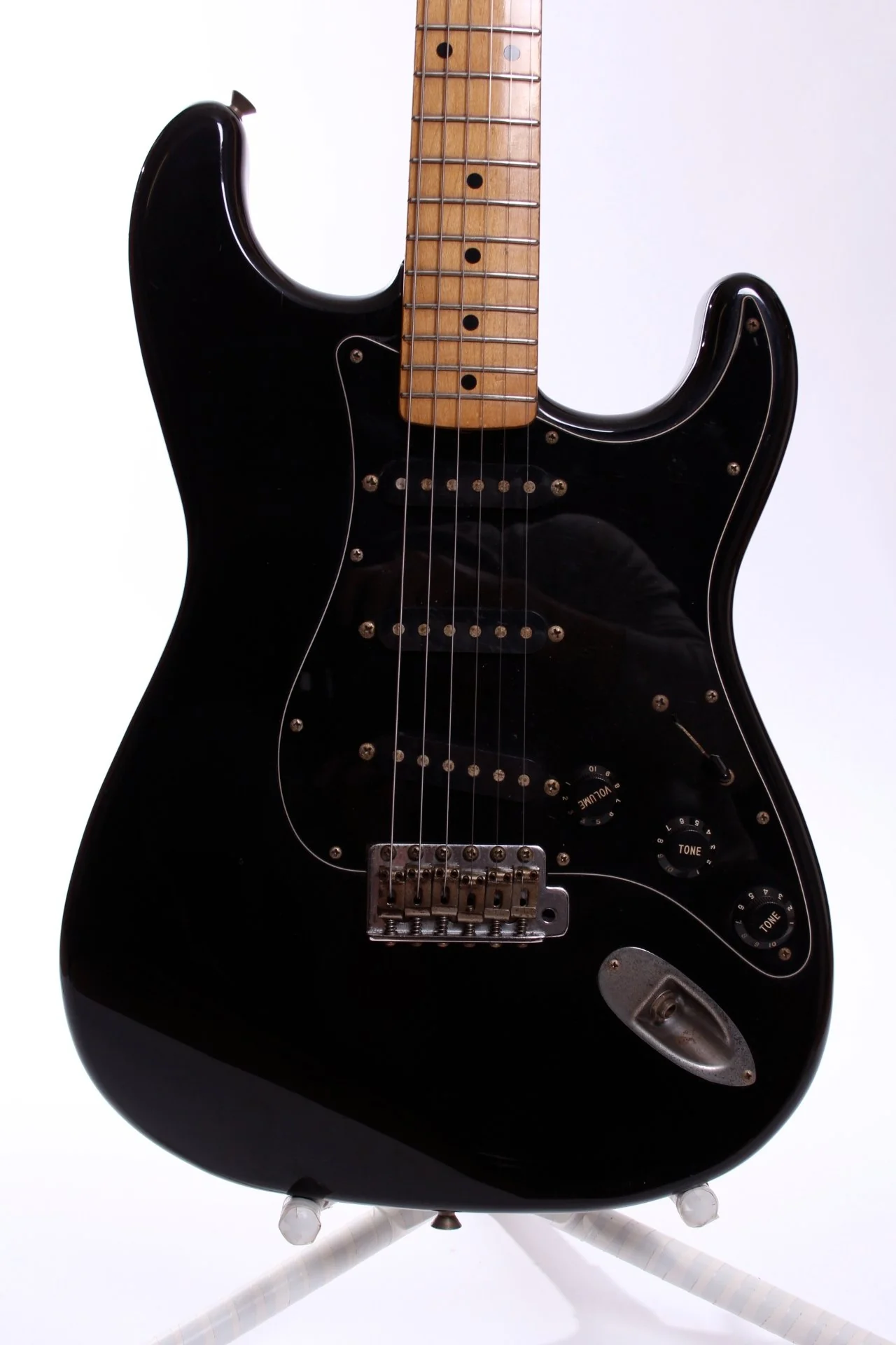 1991 Squier by Fender Japan Stratocaster black - Image 7
