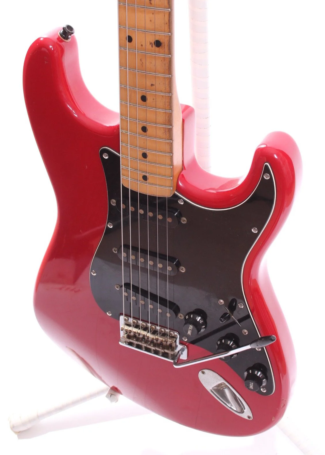 1992 Squier by Fender Japan Stratocaster torino red - Image 3