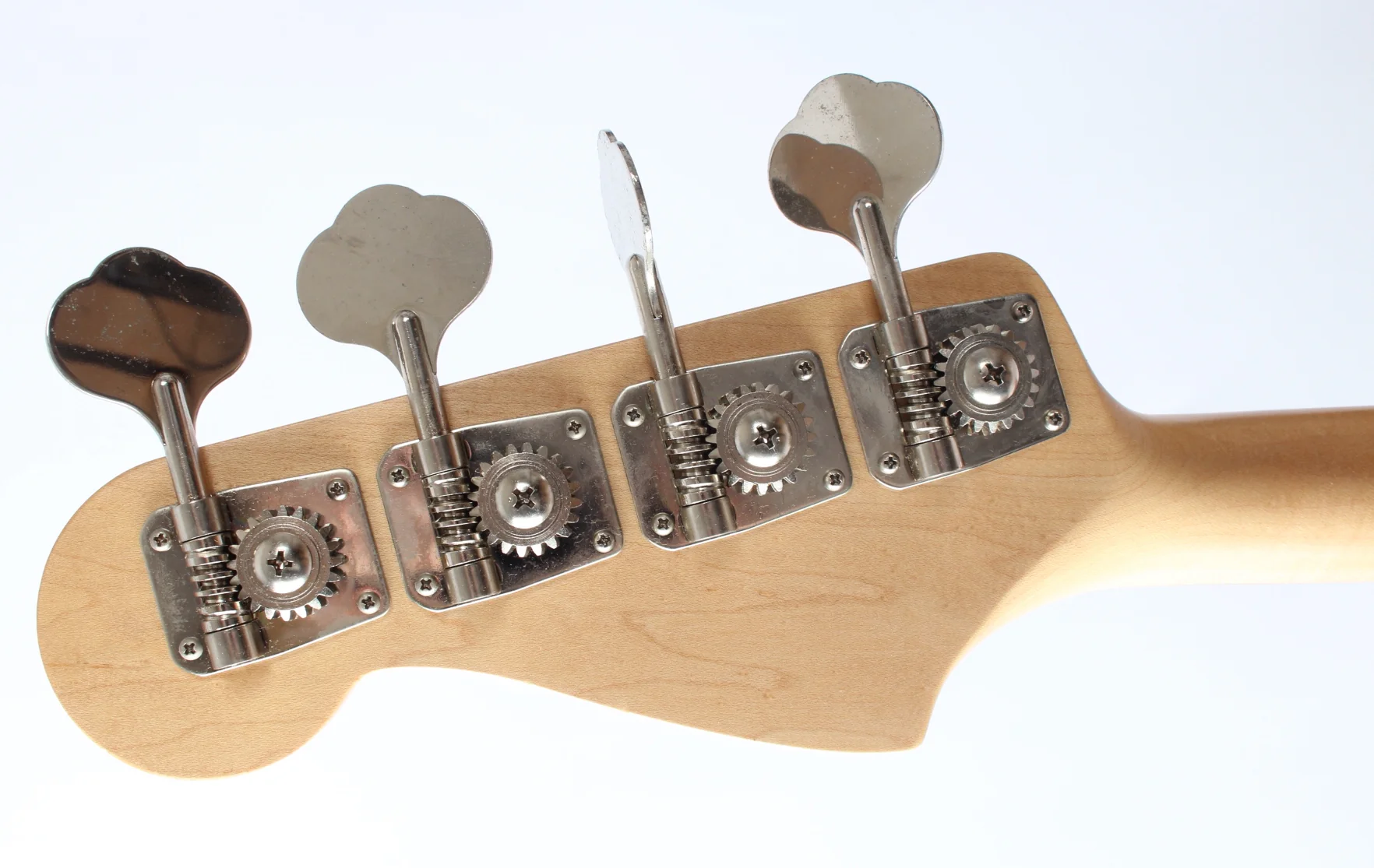 1993 Fender Jazz Bass shell pink - Image 10