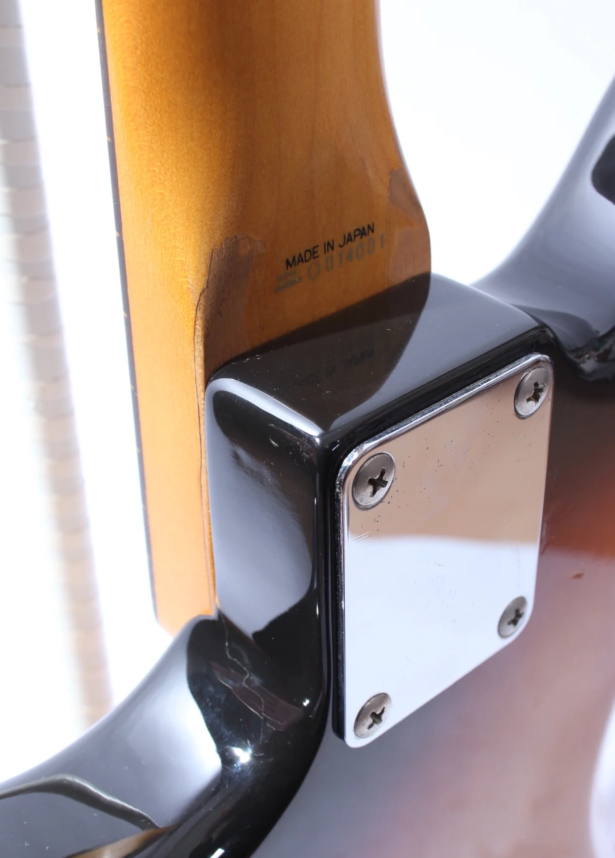 1993 Fender Jazzmaster 66 Reissue sunburst - Image 12