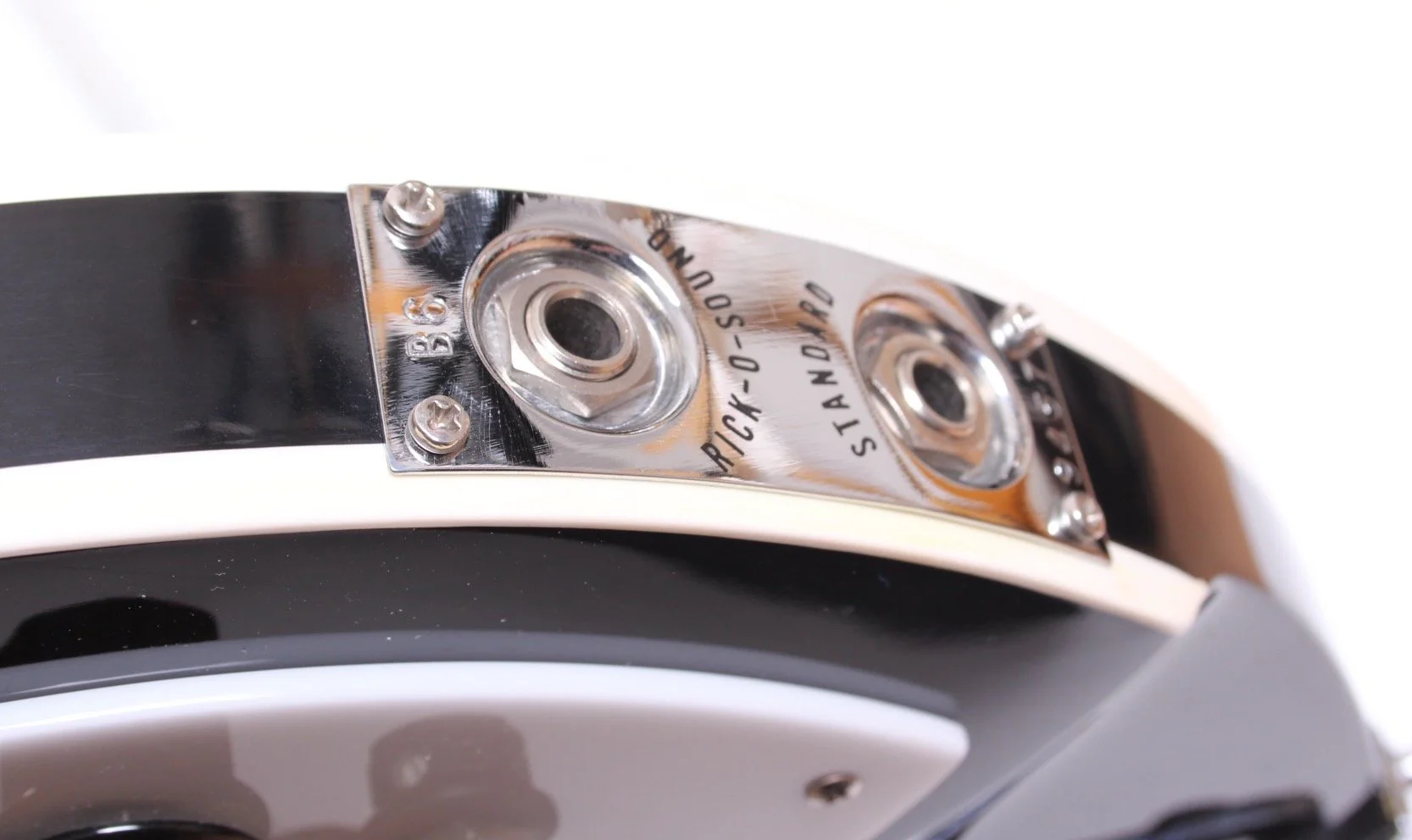 1993 Rickenbacker 360WB jetglo - Image 11