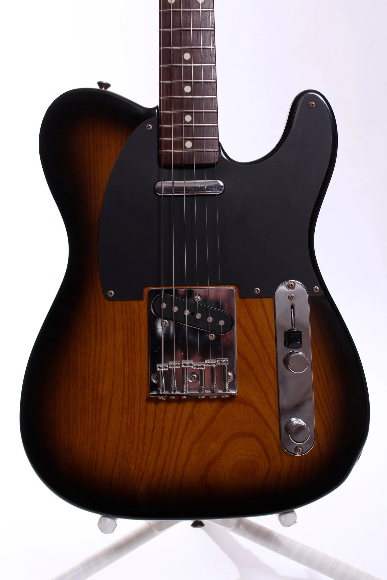 1993 Squier by Fender Japan Telecaster PROTOTPYE / SHOW SAMPLE sunburst - Image 3