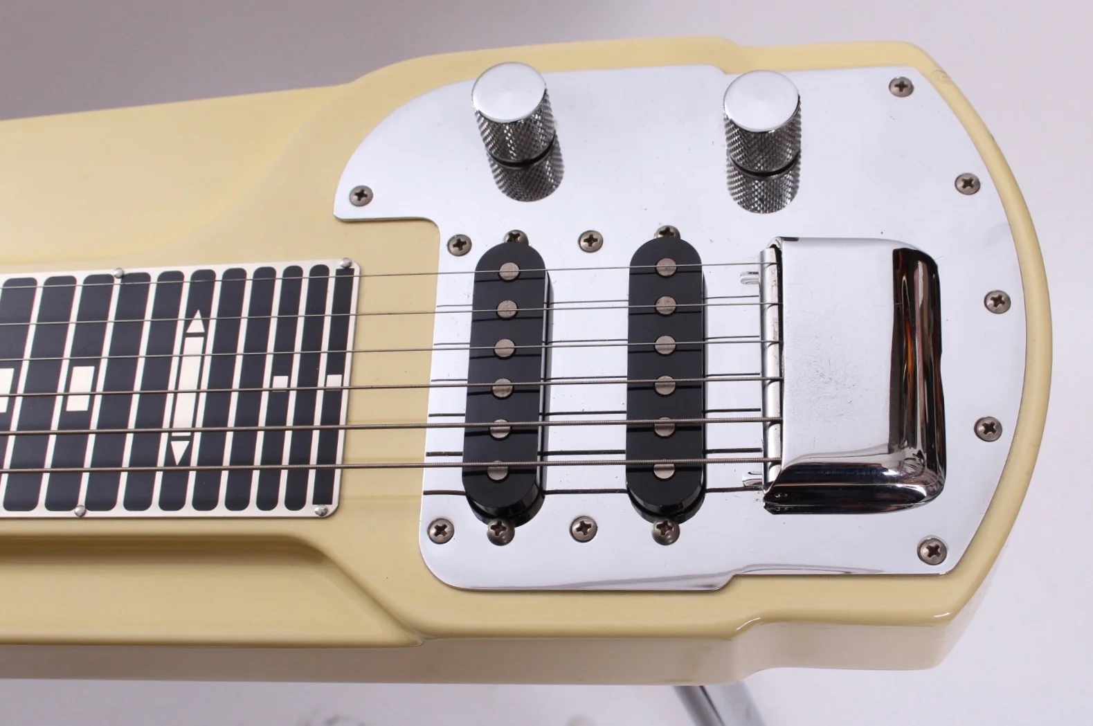 1994 Fender Deluxe 6 lap steel console vintage white - Image 4