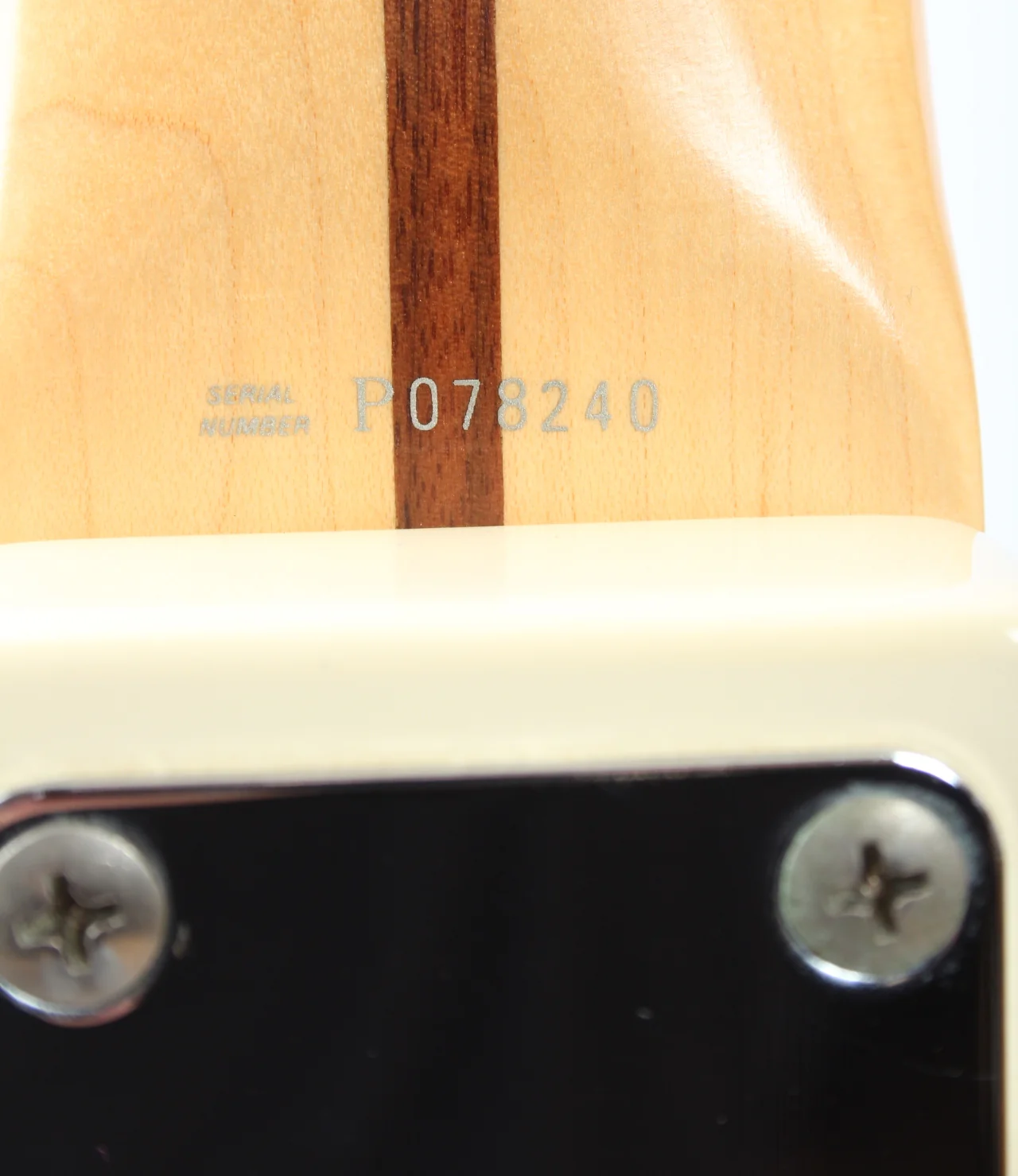 1994 Fender Precision Bass vintage white Supertron pickup - Image 11