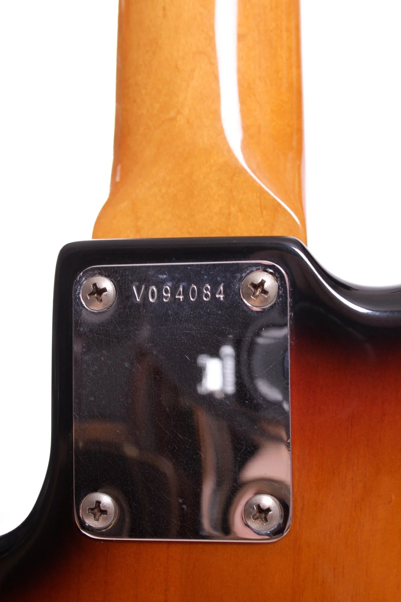 1996 Fender American Vintage '62 Reissue Precision Bass sunburst - Image 10