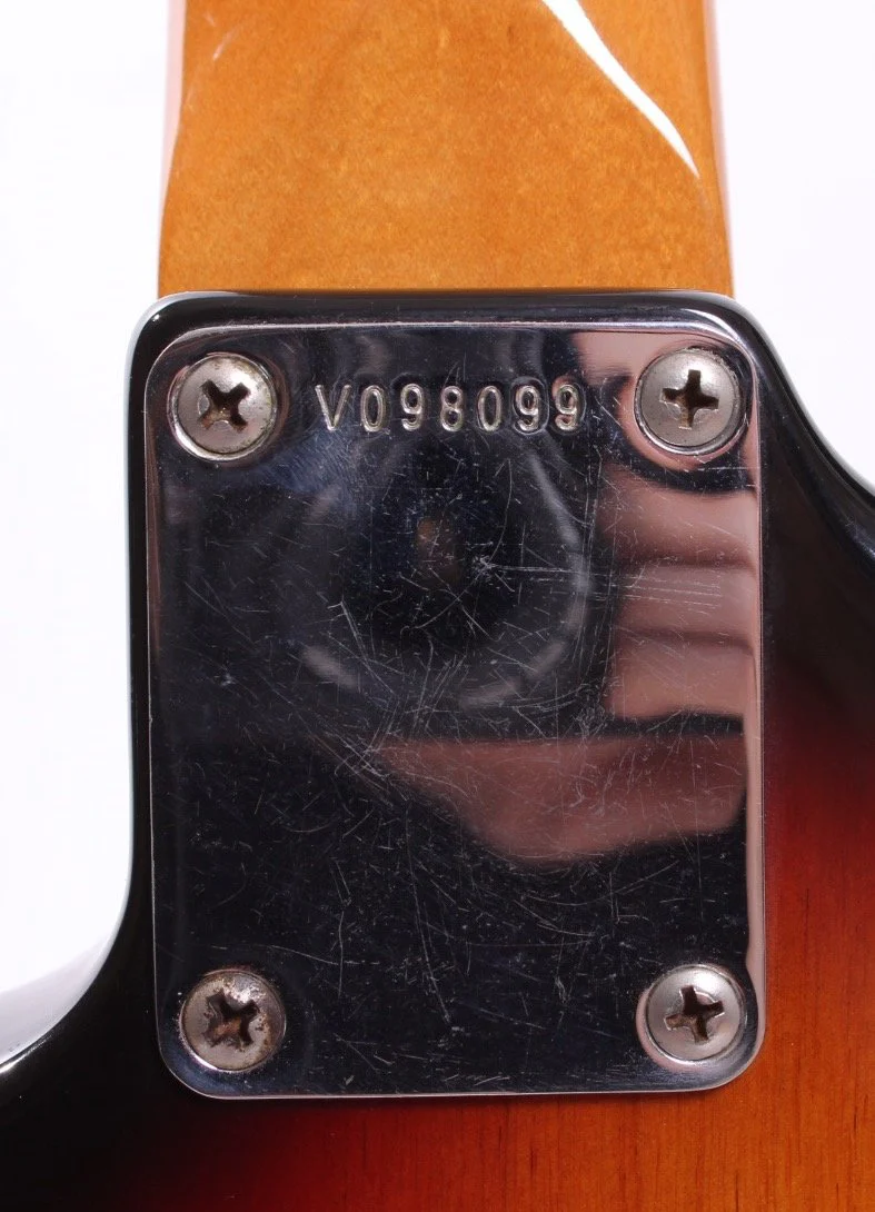 1996 Fender American Vintage 62 Reissue Stratocaster sunburst - Image 11