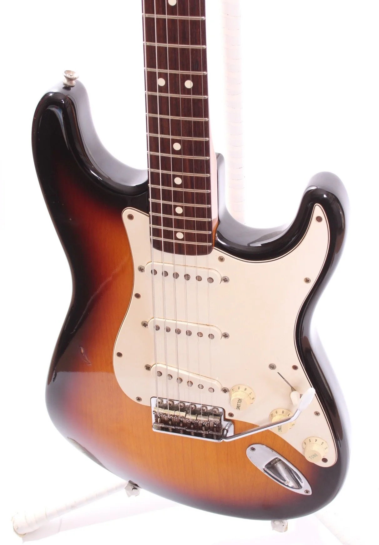 1996 Fender American Vintage 62 Reissue Stratocaster sunburst - Image 3