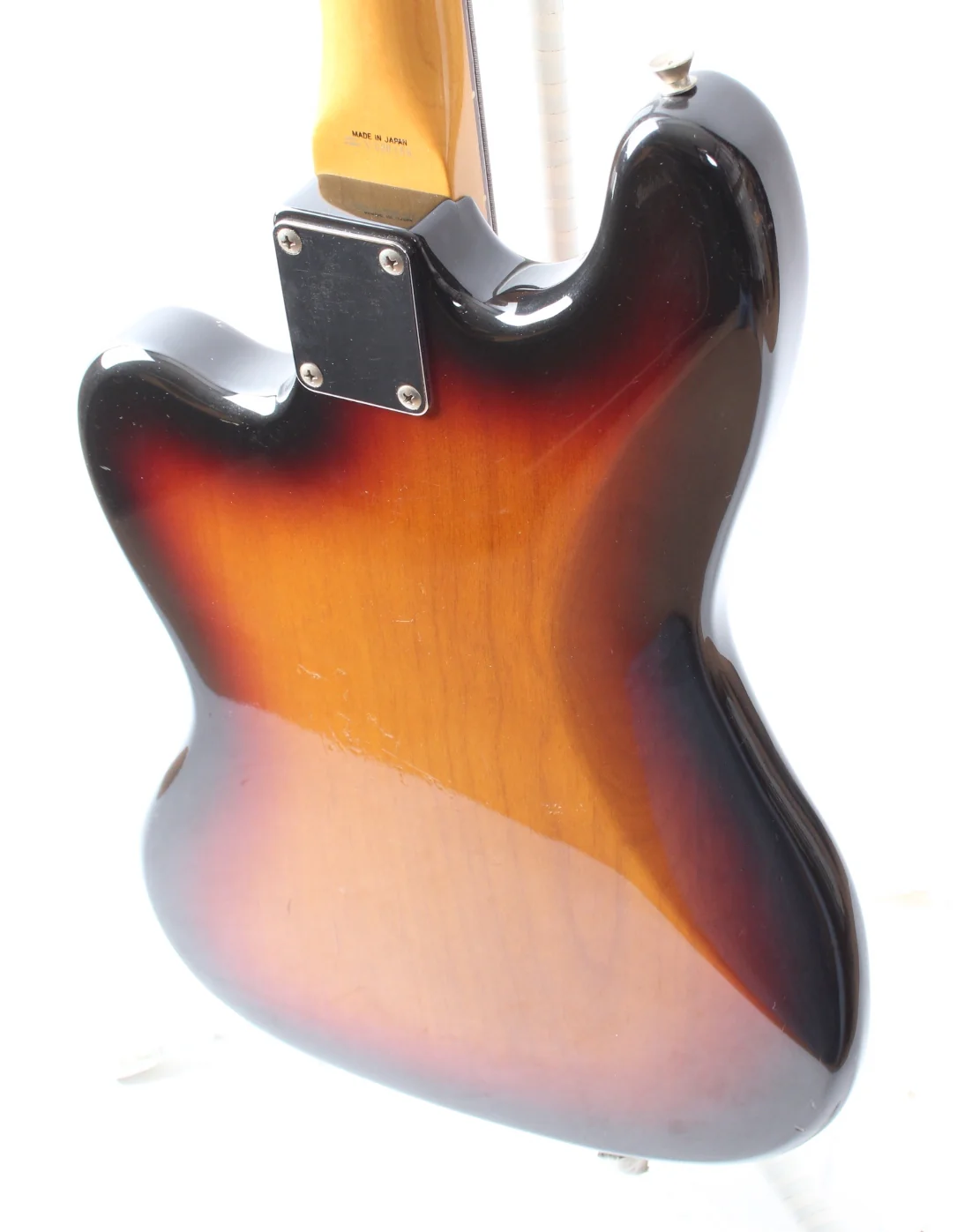 1996 Fender Bass VI sunburst - Image 8