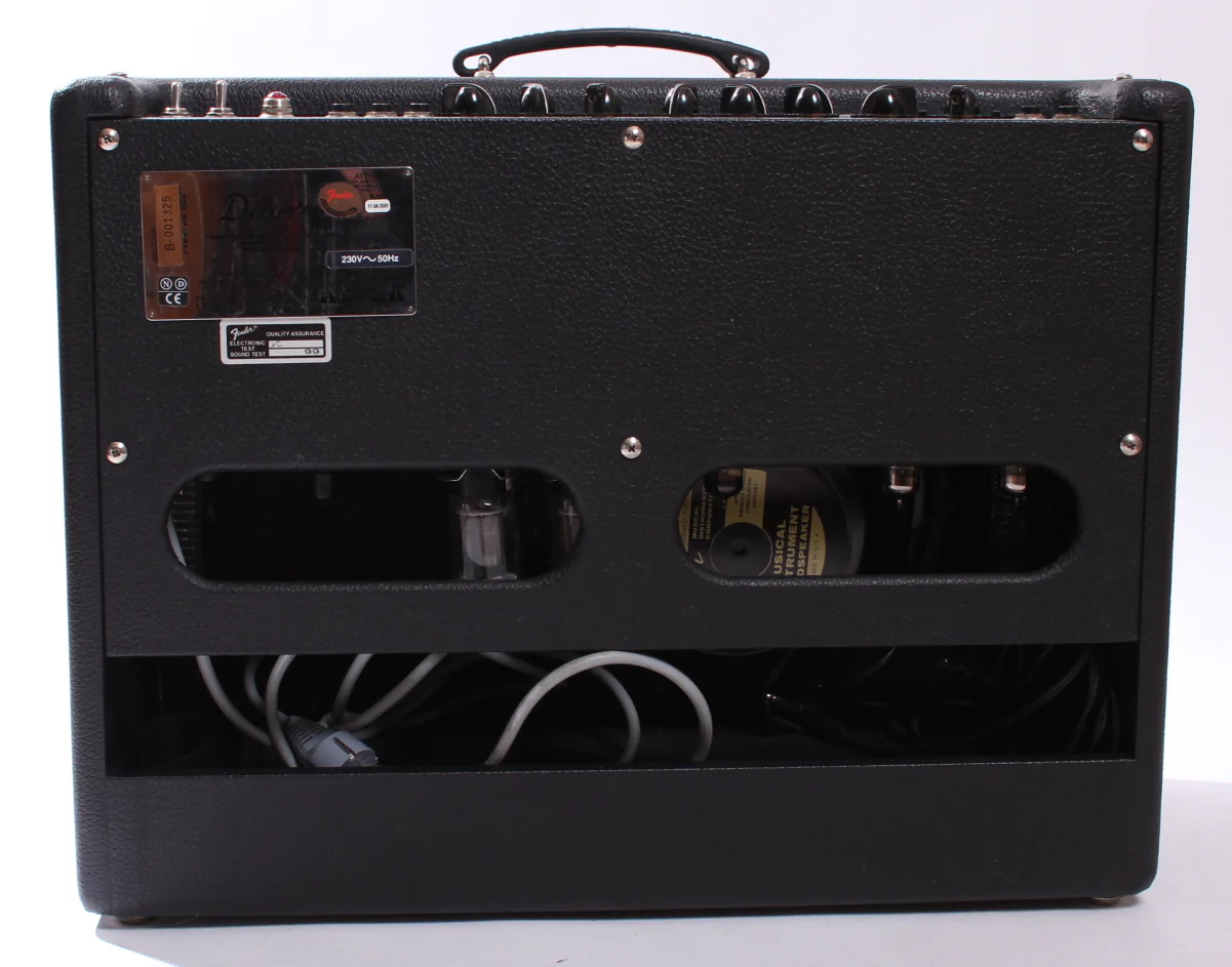 1996 Fender Hot Rod Deluxe USA black tolex - Image 4