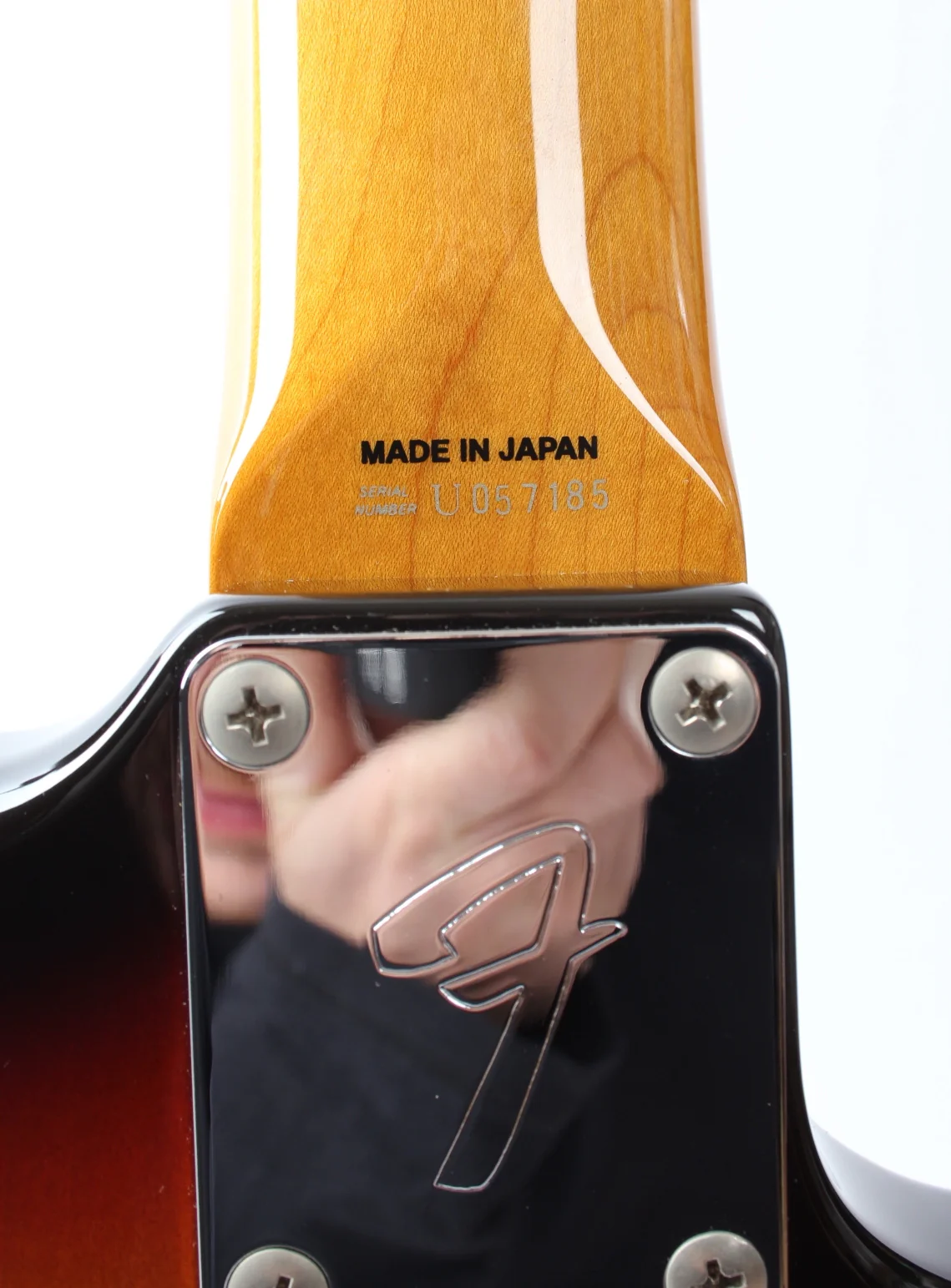 1996 Fender Mustang 69 Reissue Lefty sunburst - Image 11