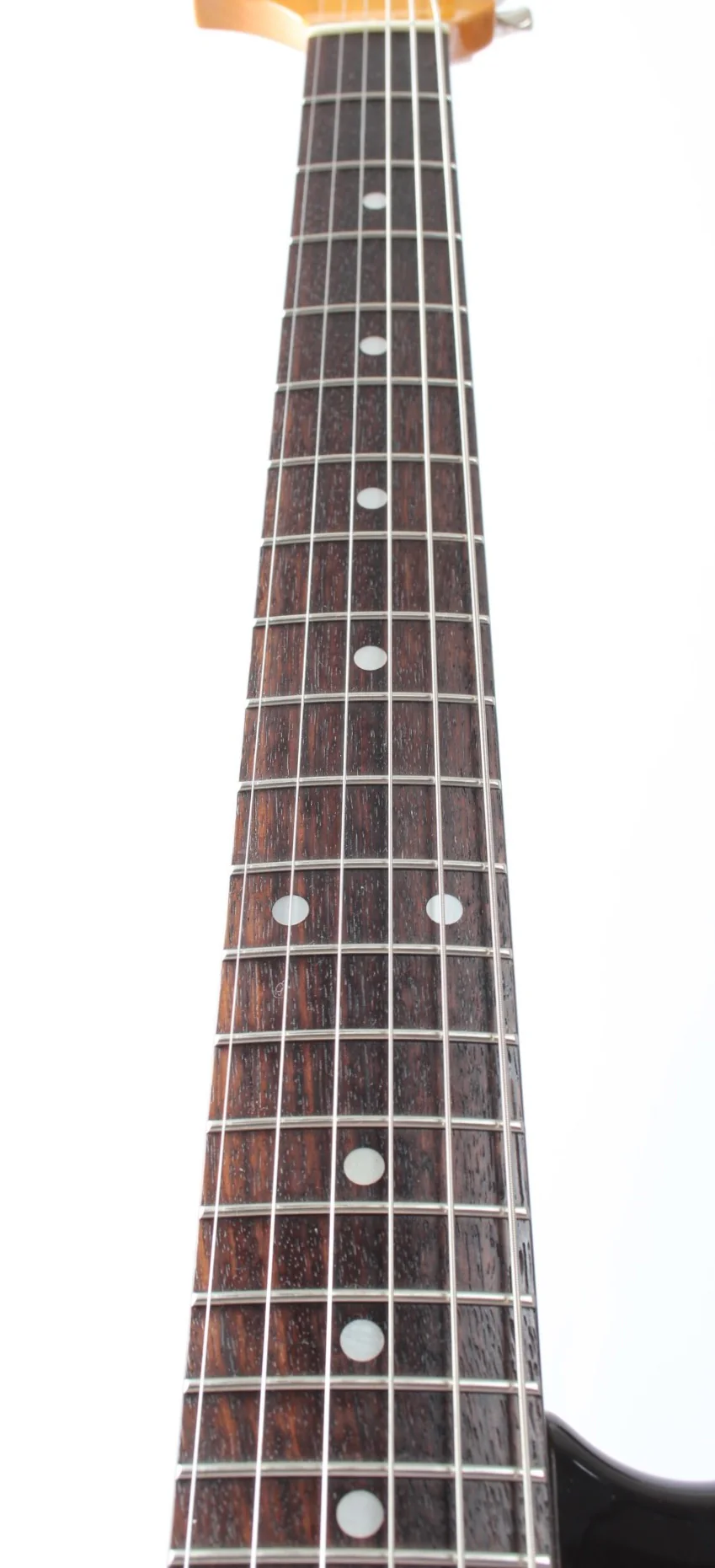 1996 Fender Mustang 69 Reissue Lefty sunburst - Image 4