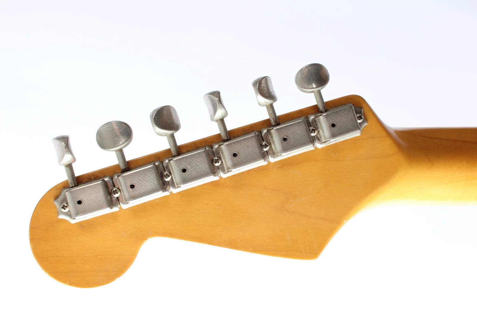 1996 Fender Stratocaster 62 Reissue fiesta red - Image 10