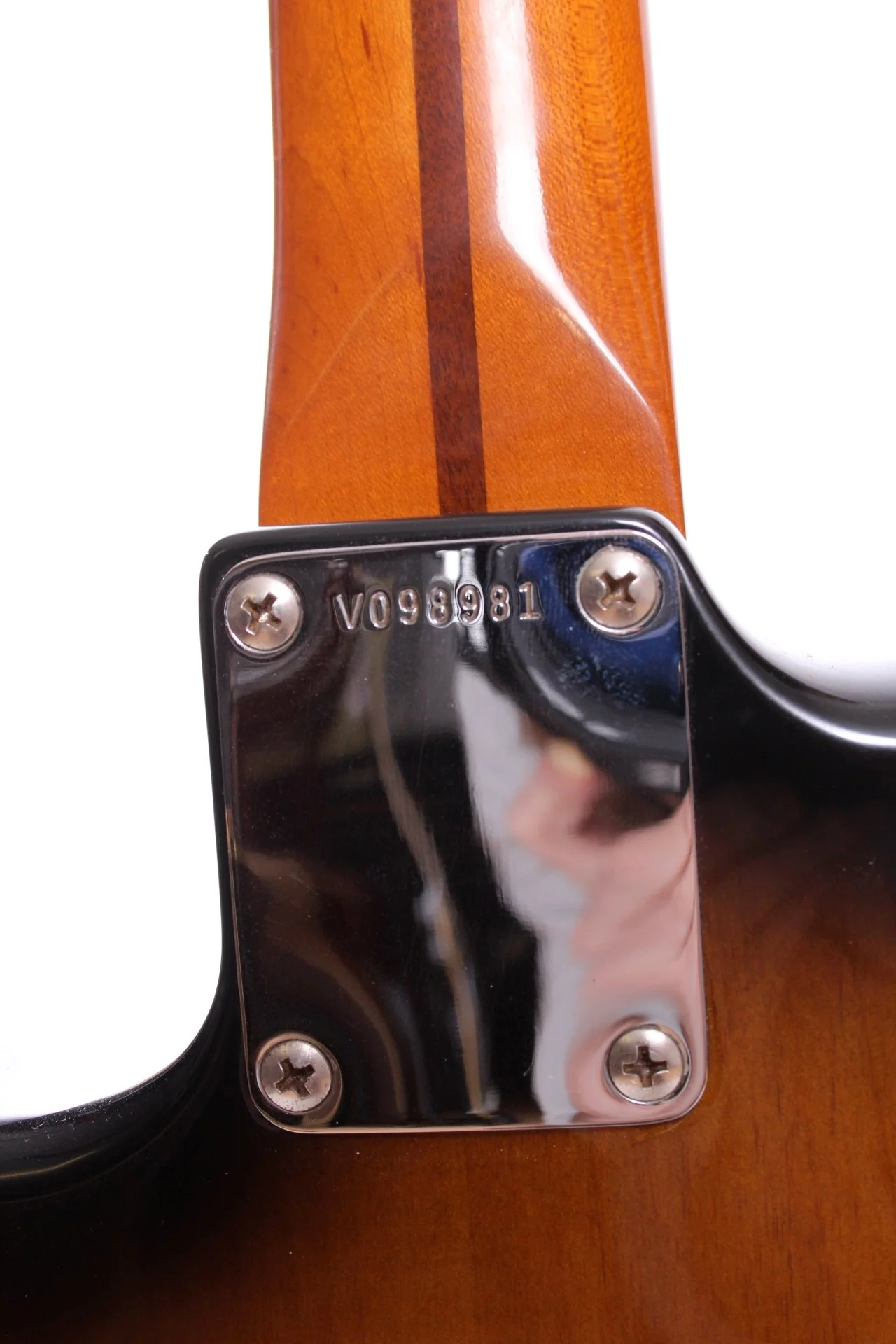 1997 Fender American Vintage '57 Reissue Stratocaster sunburst - Image 8