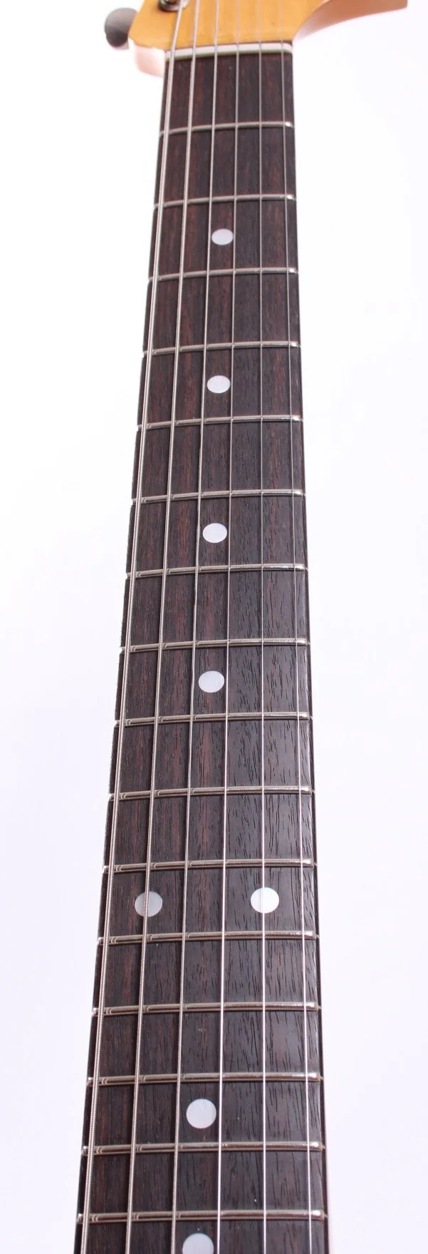 1997 Fender Jaguar '66 Reissue sunburst - Image 4