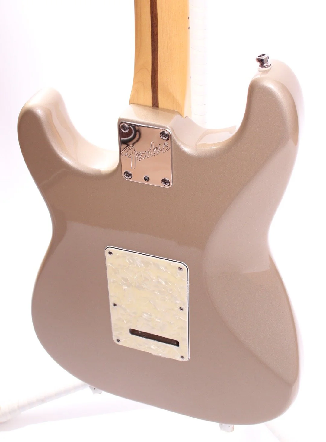 1997 Fender Lone Star Stratocaster shoreline gold NOS - Image 8