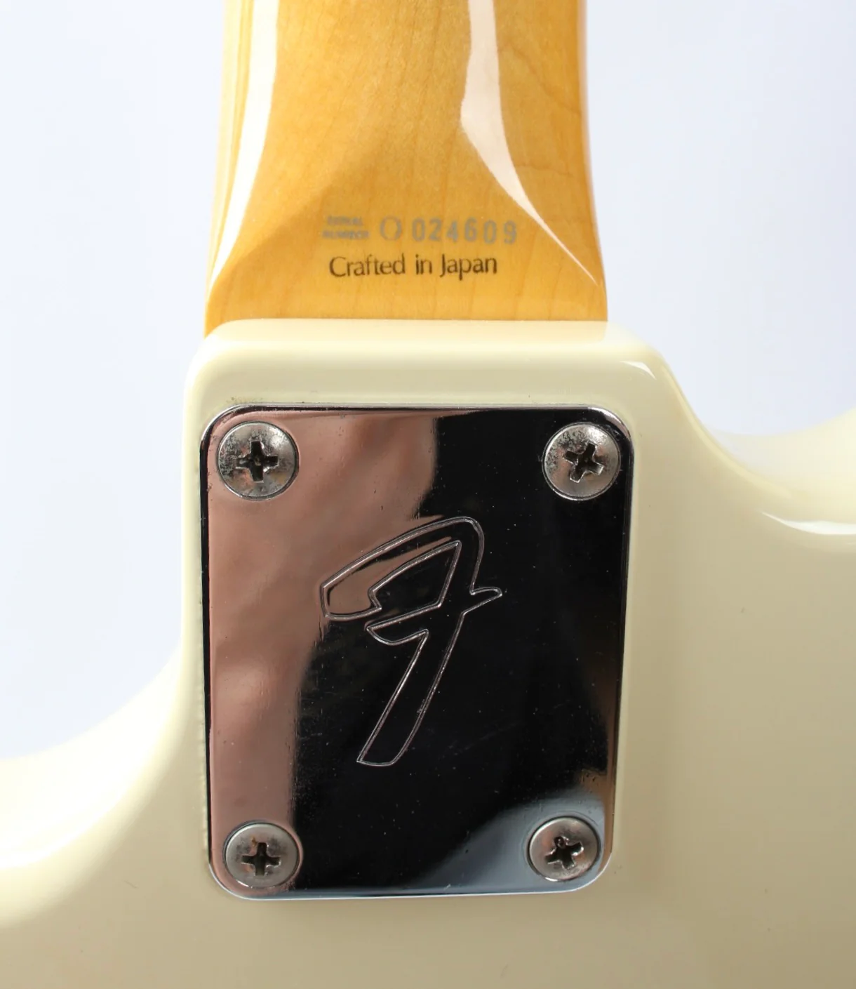 1997 Fender Mustang Bass vintage white - Image 10