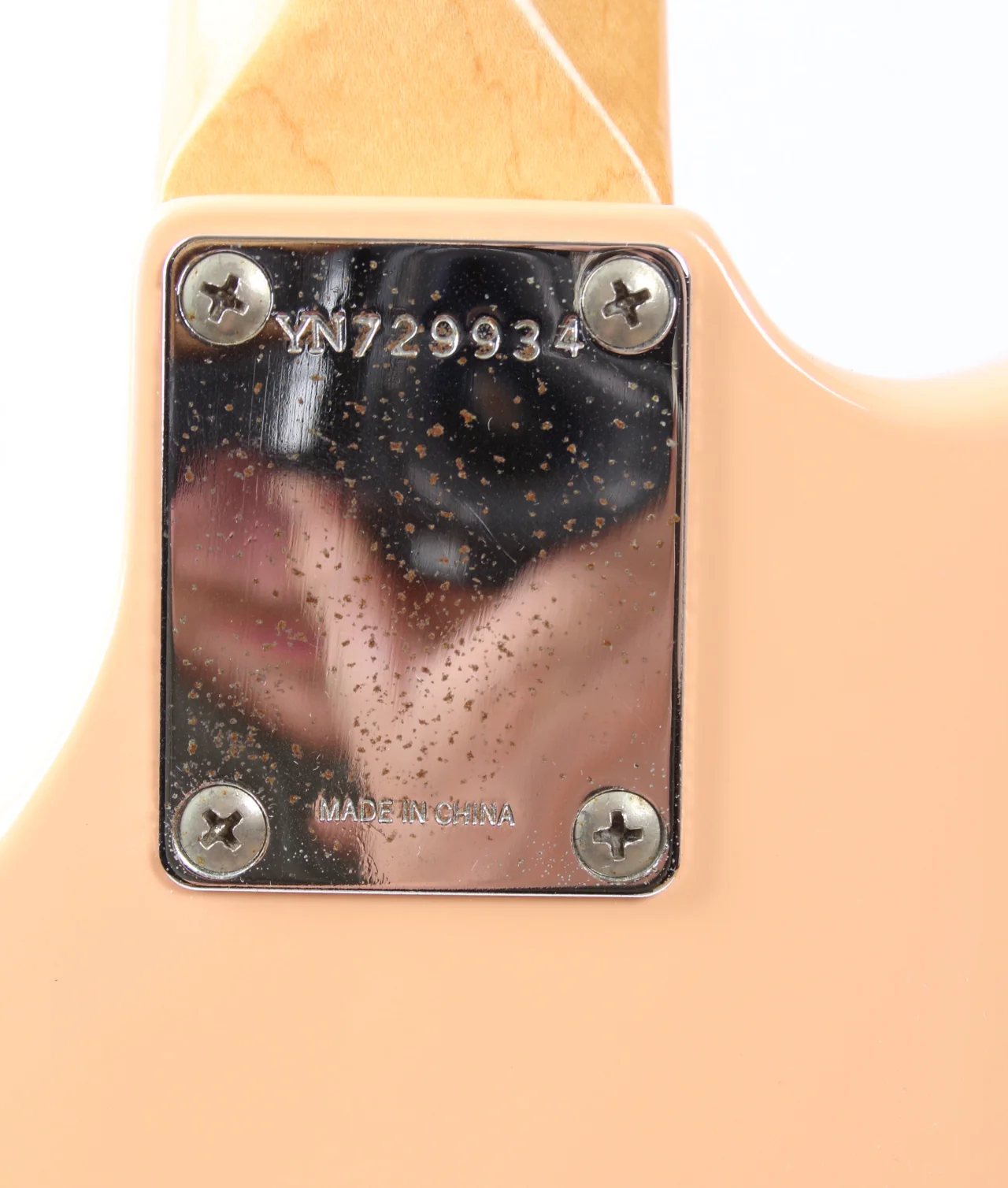 1997 Squier Musicmaster Bass shell pink - Image 11