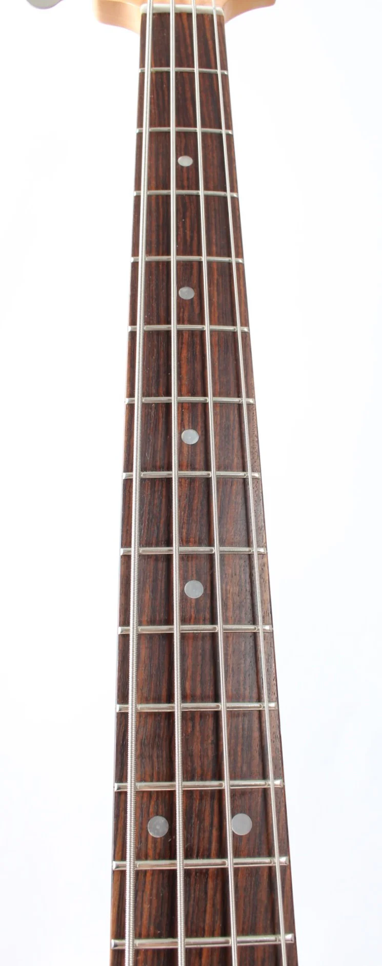 1997 Squier Musicmaster Bass shell pink - Image 4