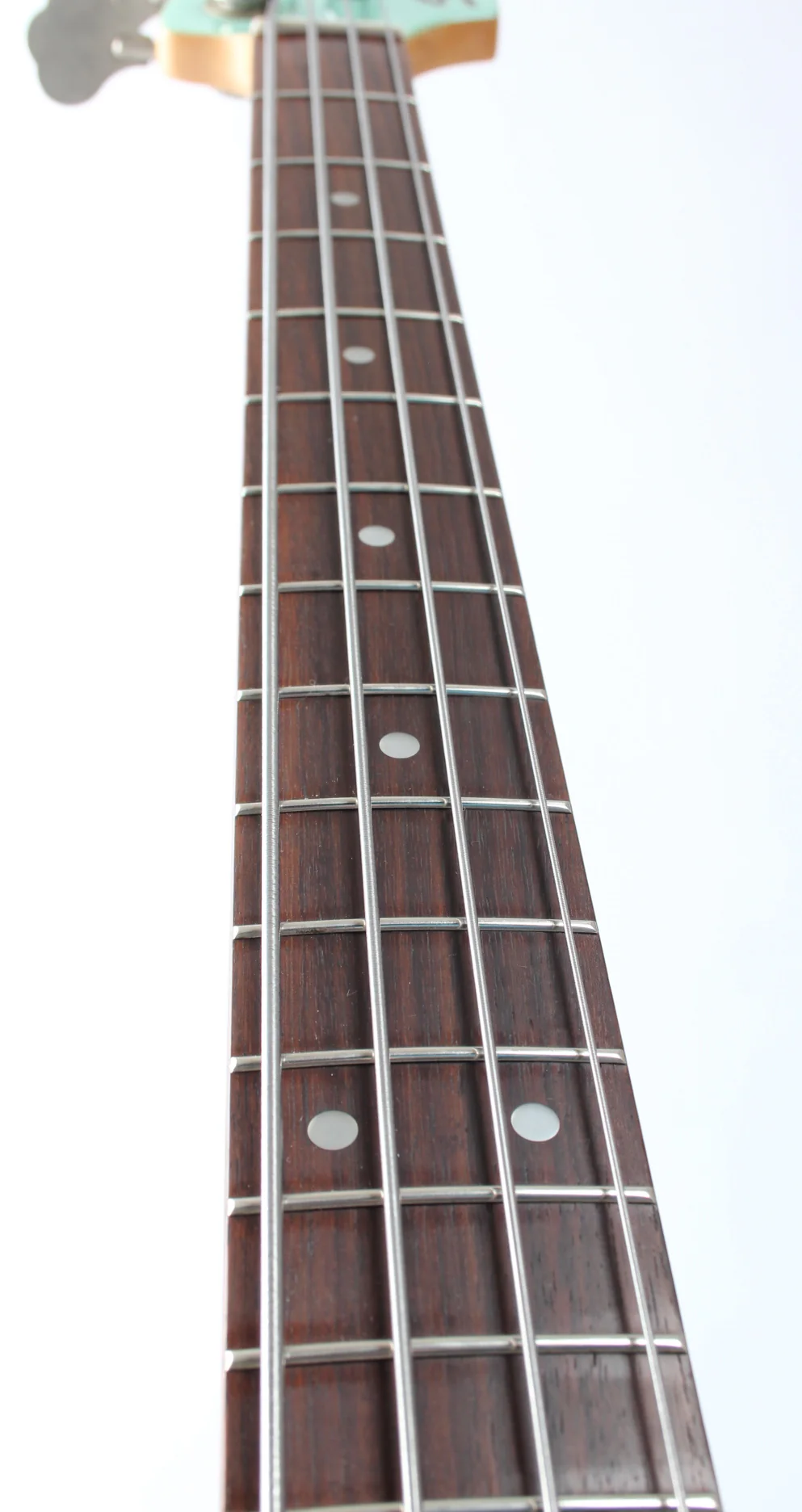 1997 Squier Musicmaster Bass Vista Series sonic blue - Image 4