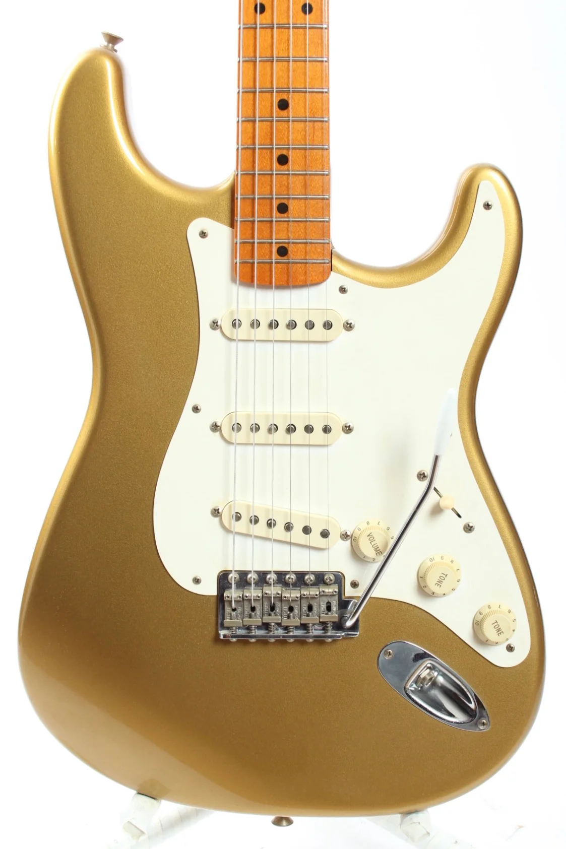 1998 Fender Stratocaster American Vintage 57 Reissue aztec gold - Image 2
