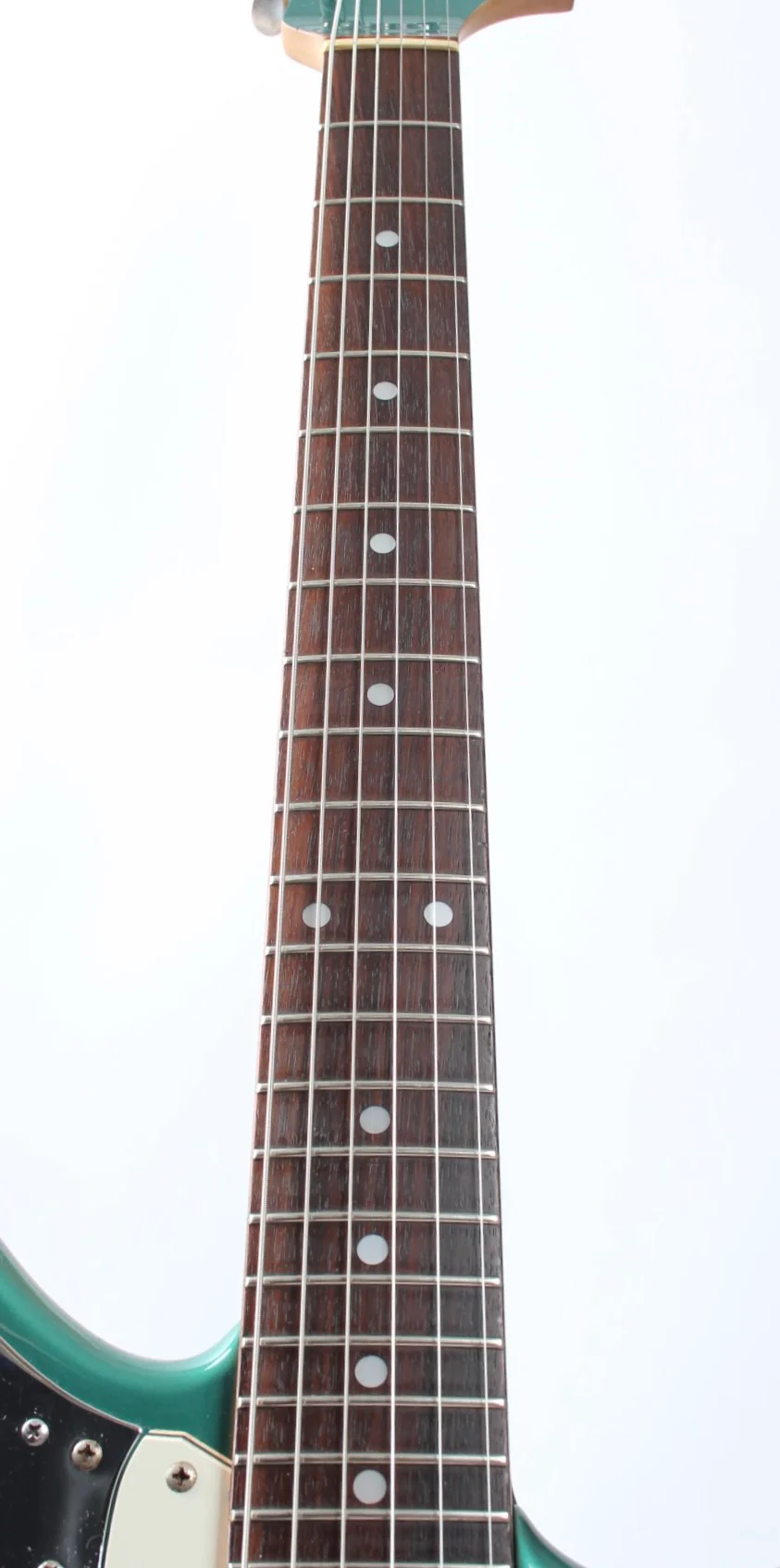 1999 Fender Jaguar 66 Reissue ocean turquoise metallic - Image 4