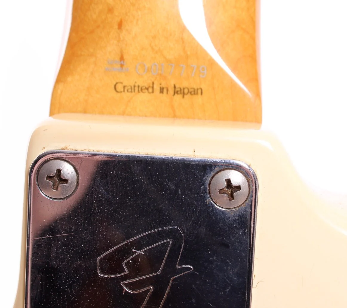 1999 Fender Mustang Bass vintage white - Image 11