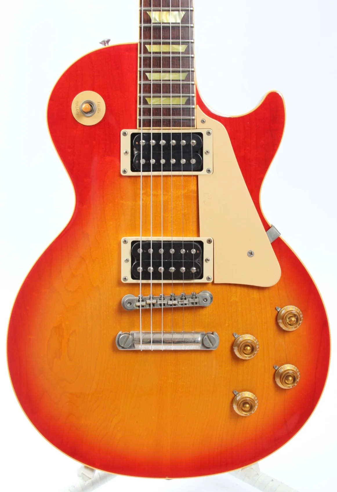 1999 Gibson Les Paul Classic heritage cherry sunburst - Image 2