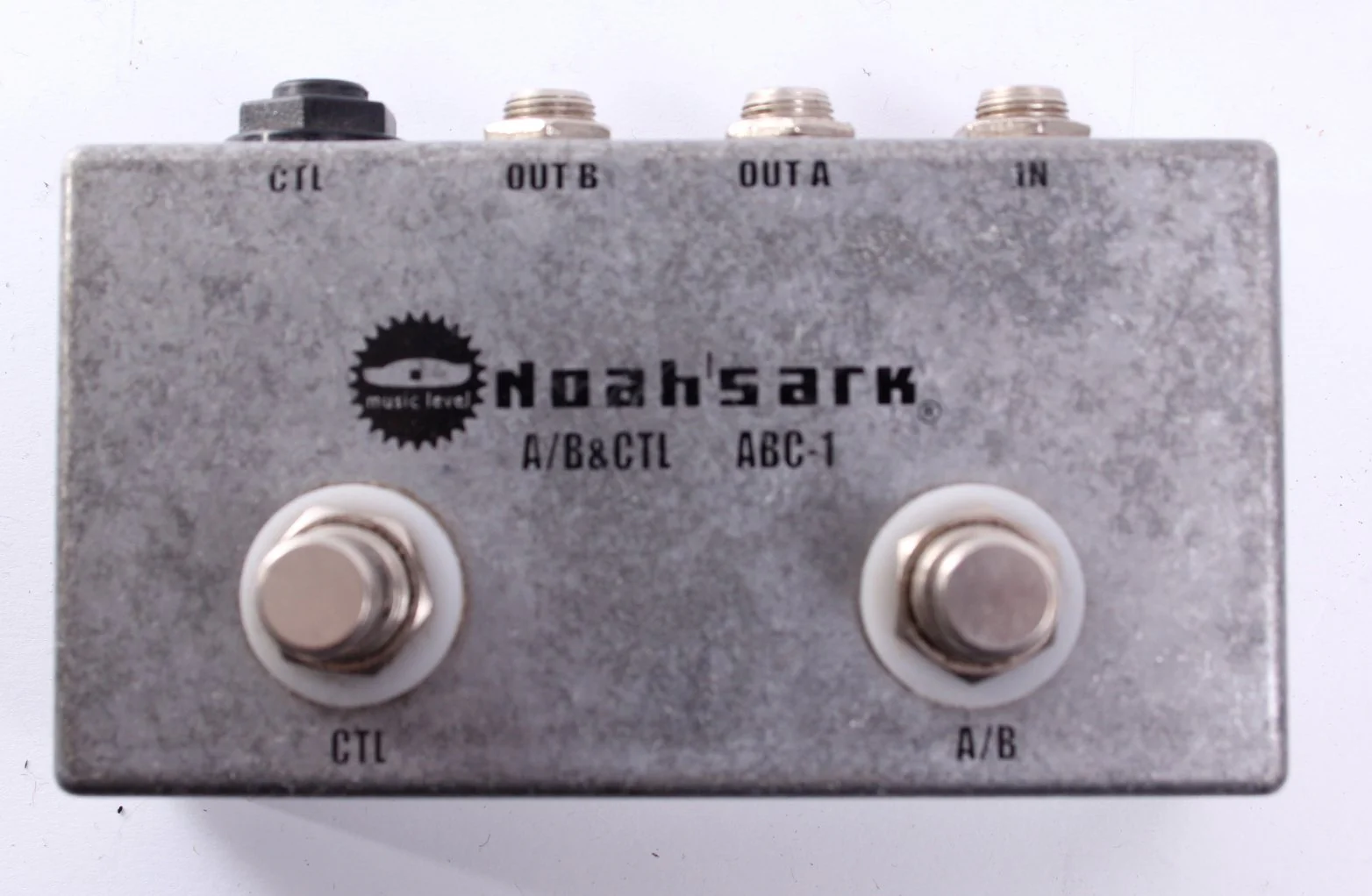 2000s Noah Sark ABC-1 A/B/C-Switch - Image 3