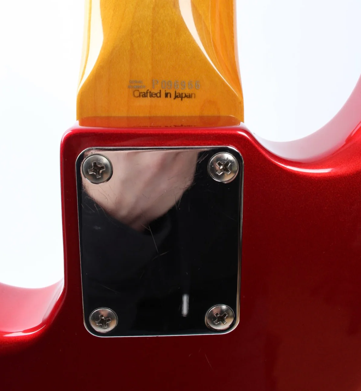 2002 Fender Precision Bass 62 Reissue candy apple red - Image 11