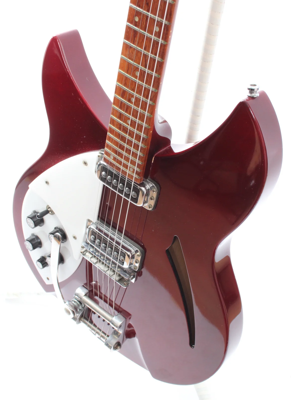 2002 Rickenbacker 330 Lefty Bigsby burgundy glo - Image 3