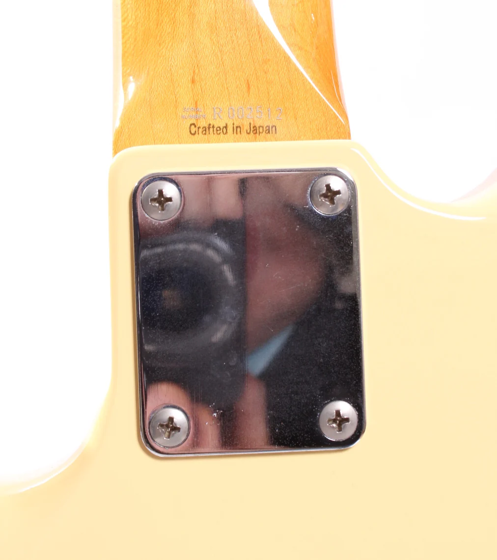 2004 Fender Jazz Bass 62 Reissue vintage white - Image 11