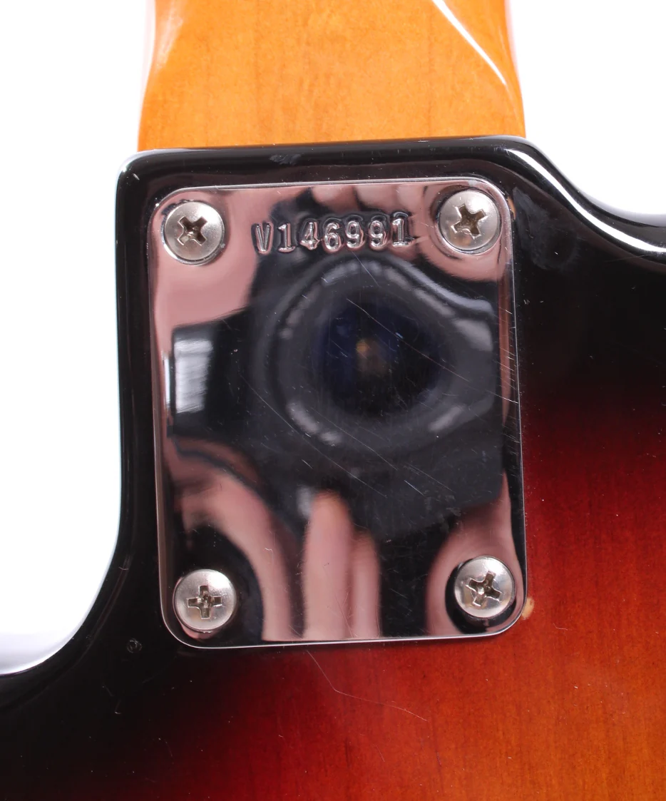 2004 Fender Precision Bass American Vintage 59 / 62 Reissue sunburst - Image 11