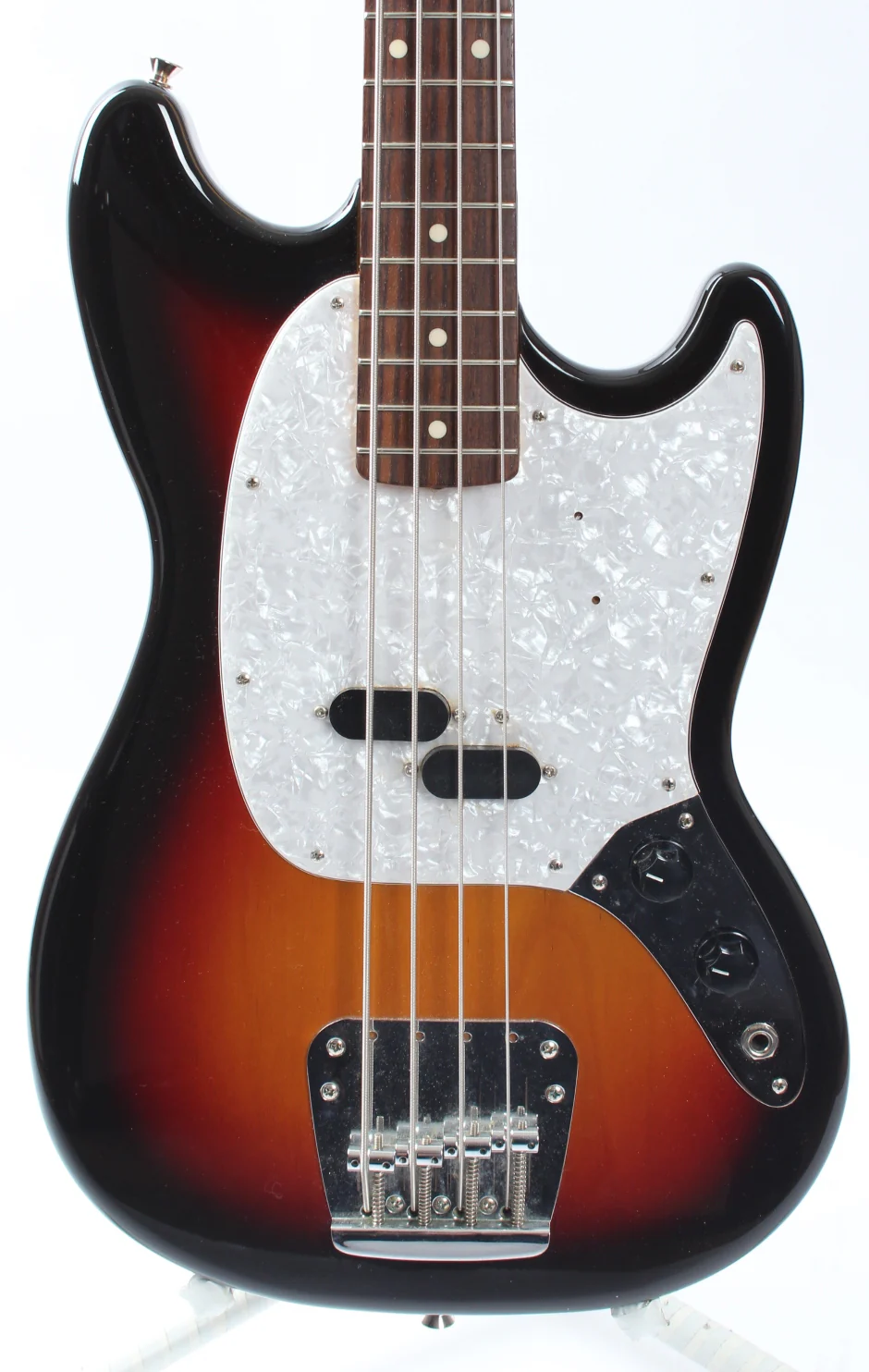 2005 Fender Mustang Bass sunburst - Image 2
