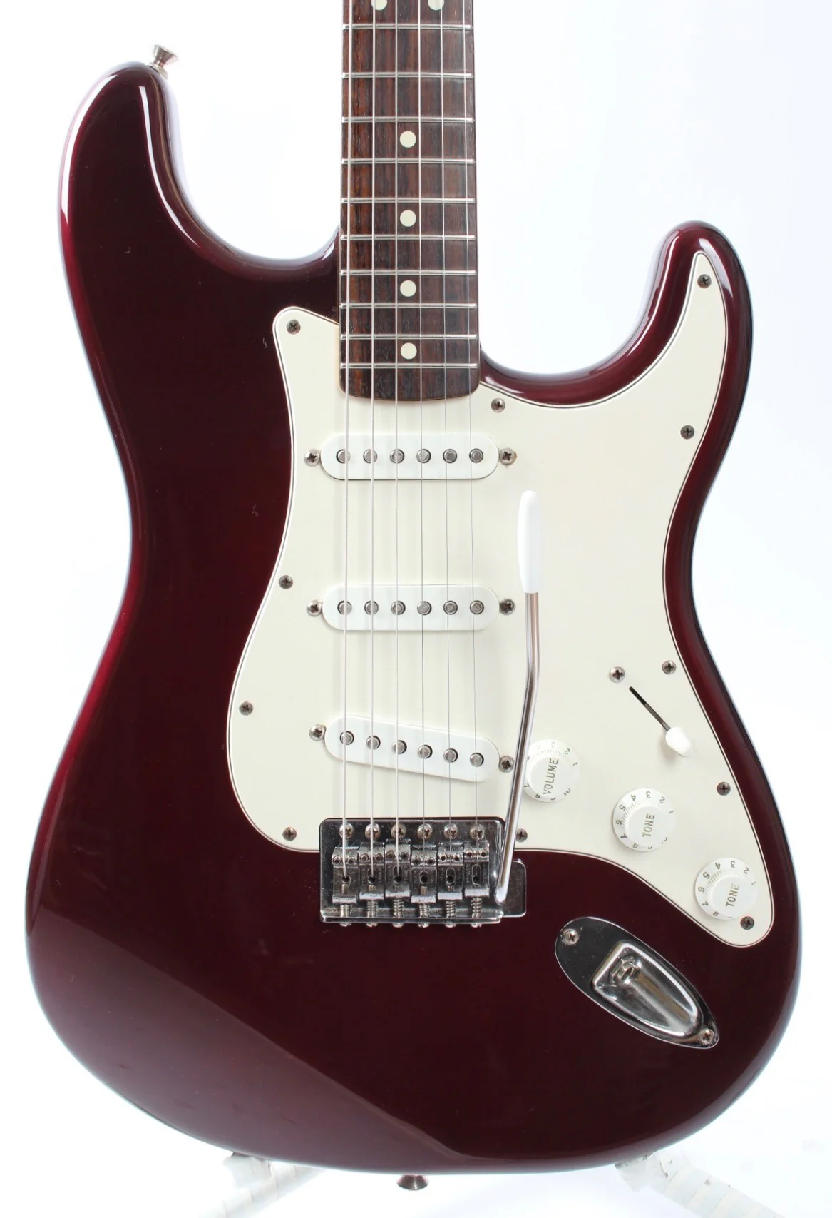 2005 Fender Stratocaster Standard midnight wine red - Image 2