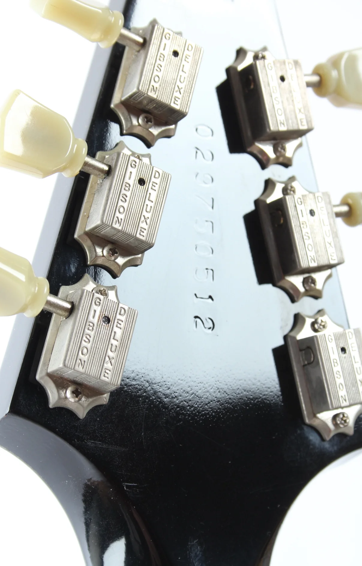 2005 Gibson Flying V 67 Reissue Maestro Vibrola ebony - Image 11