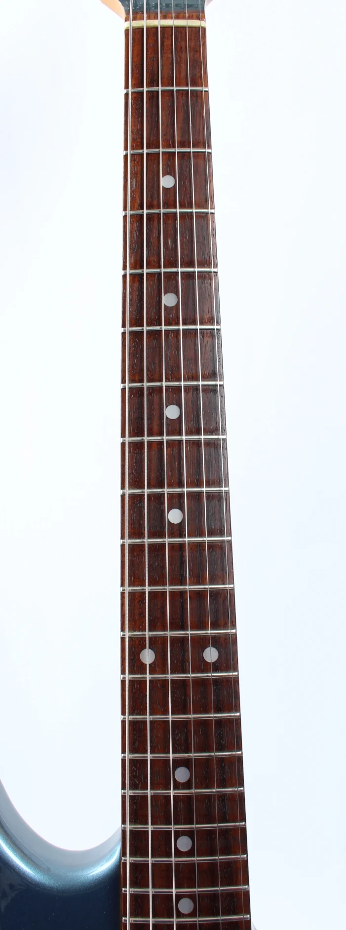 2006 Fender Mustang 69 Reissue competition burgundy - Image 4