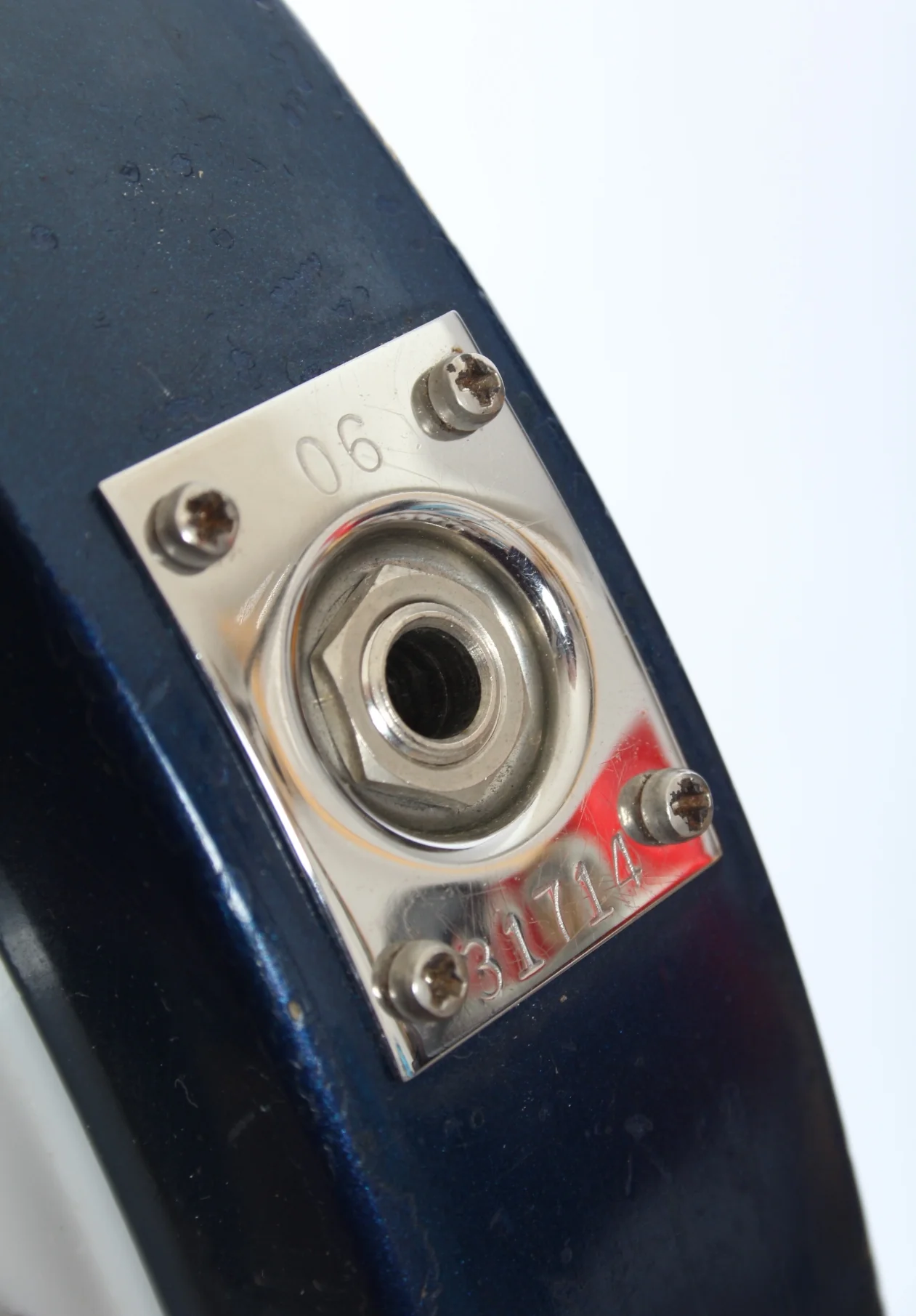 2006 Rickenbacker 330 midnight blue - Image 11