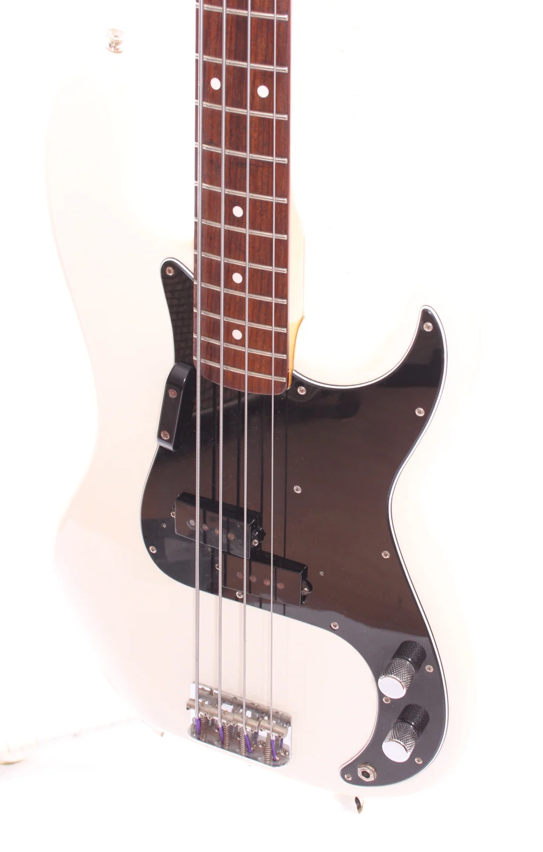 2007 Fender Precision Bass 70 Reissue vintage white - Image 3