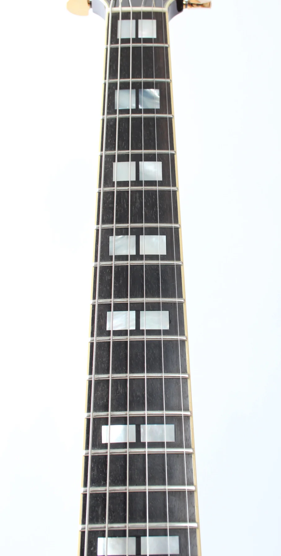 2007 Yamaha SAS1500 antique violin sunburst - Image 4