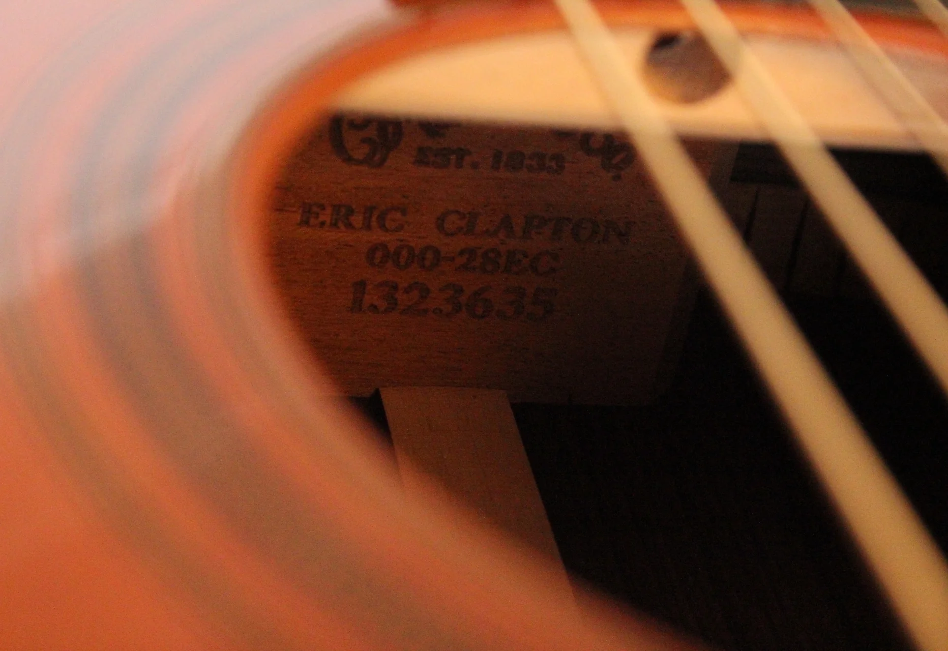 2008 Martin 000-28EC amber - Image 12