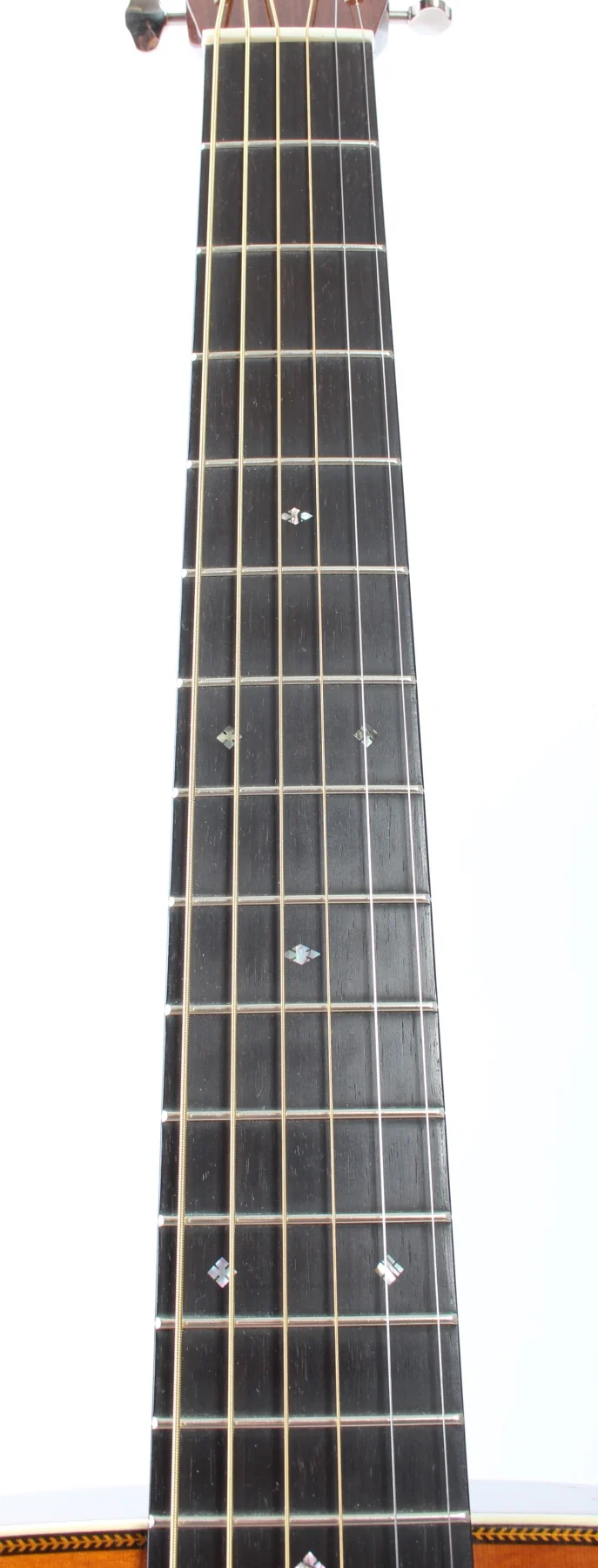 2008 Martin 000-28EC amber - Image 4