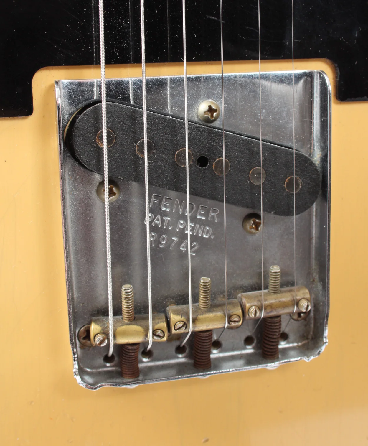 2010 Fender Custom Shop 52 Tele Relic butterscotch blond - Image 11