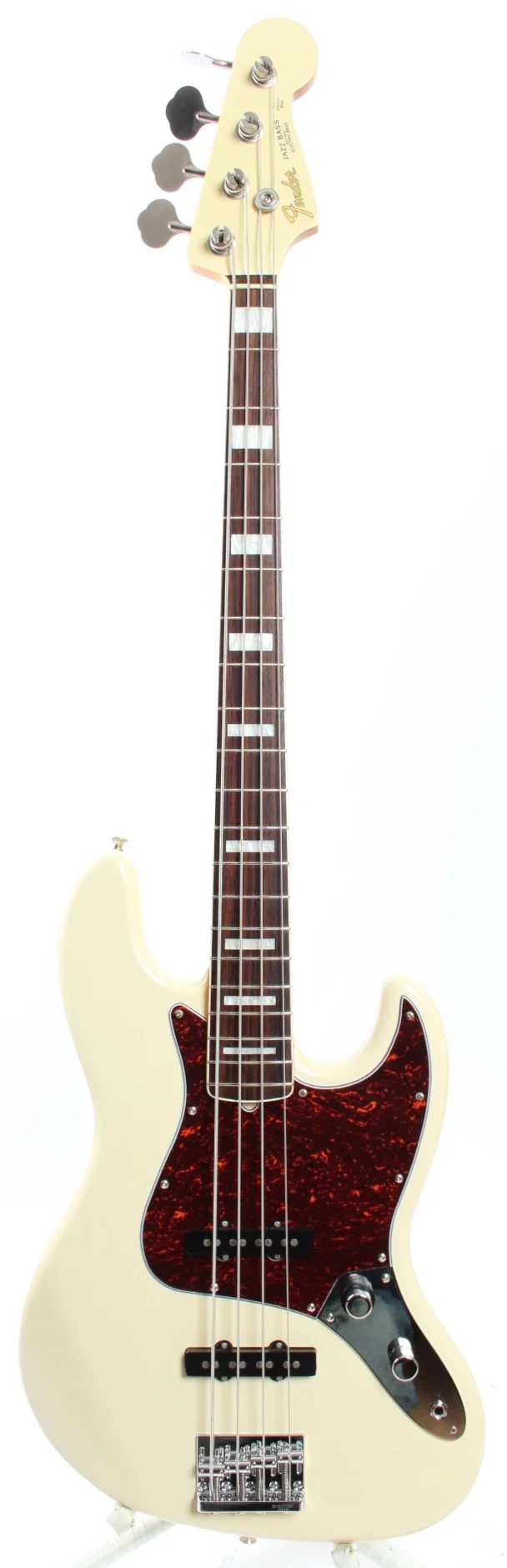 2010 Fender Jazz Bass '66 Reissue vintage white