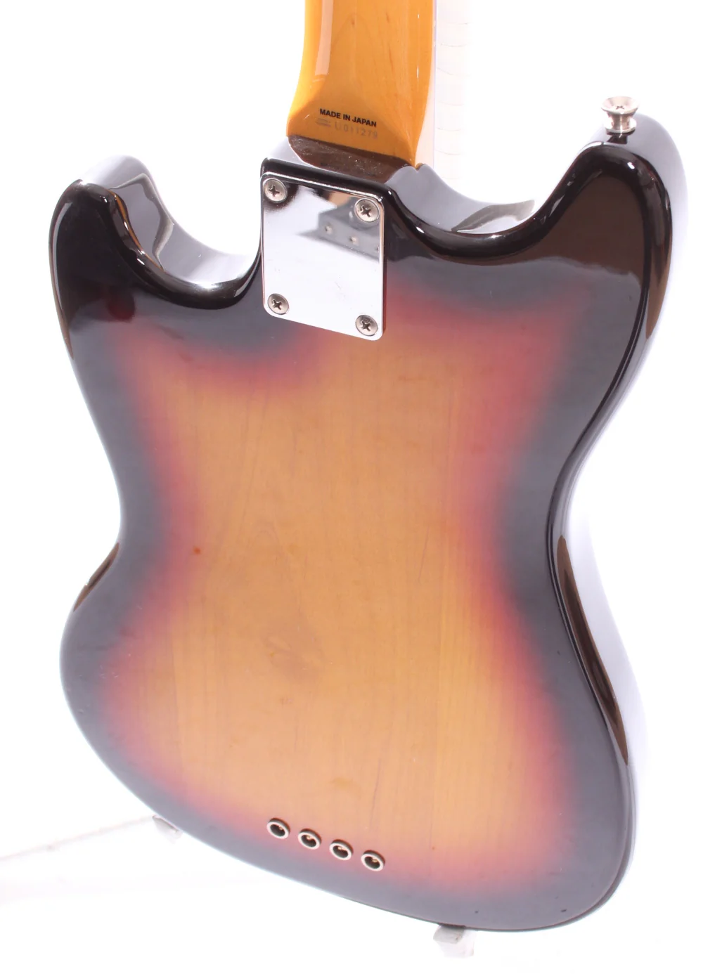 2010 Fender Mustang Bass sunburst - Image 8