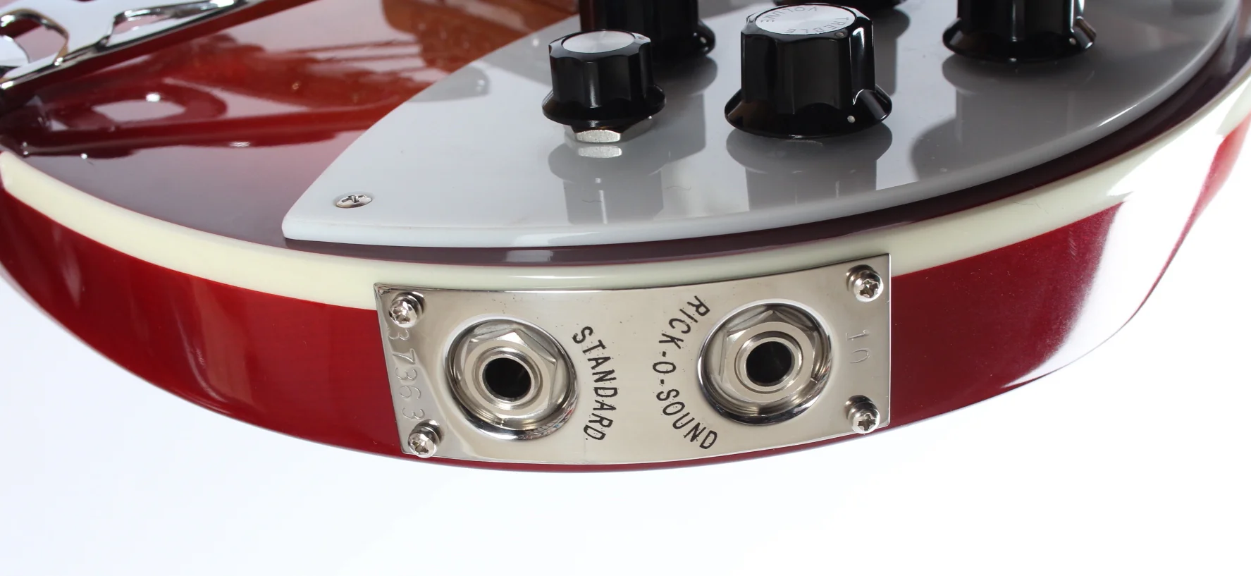 2010 Rickenbacker 620 fireglo - Image 11