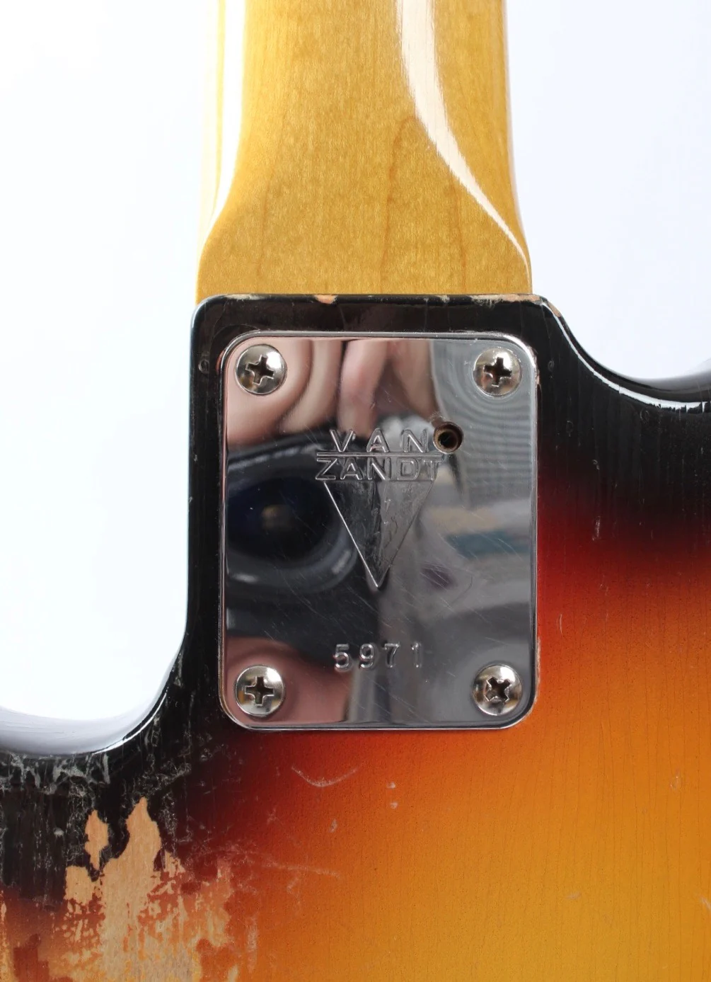 2010 VanZandt Precision Bass PBV-R2 '62 Reissue sunburst - Image 11