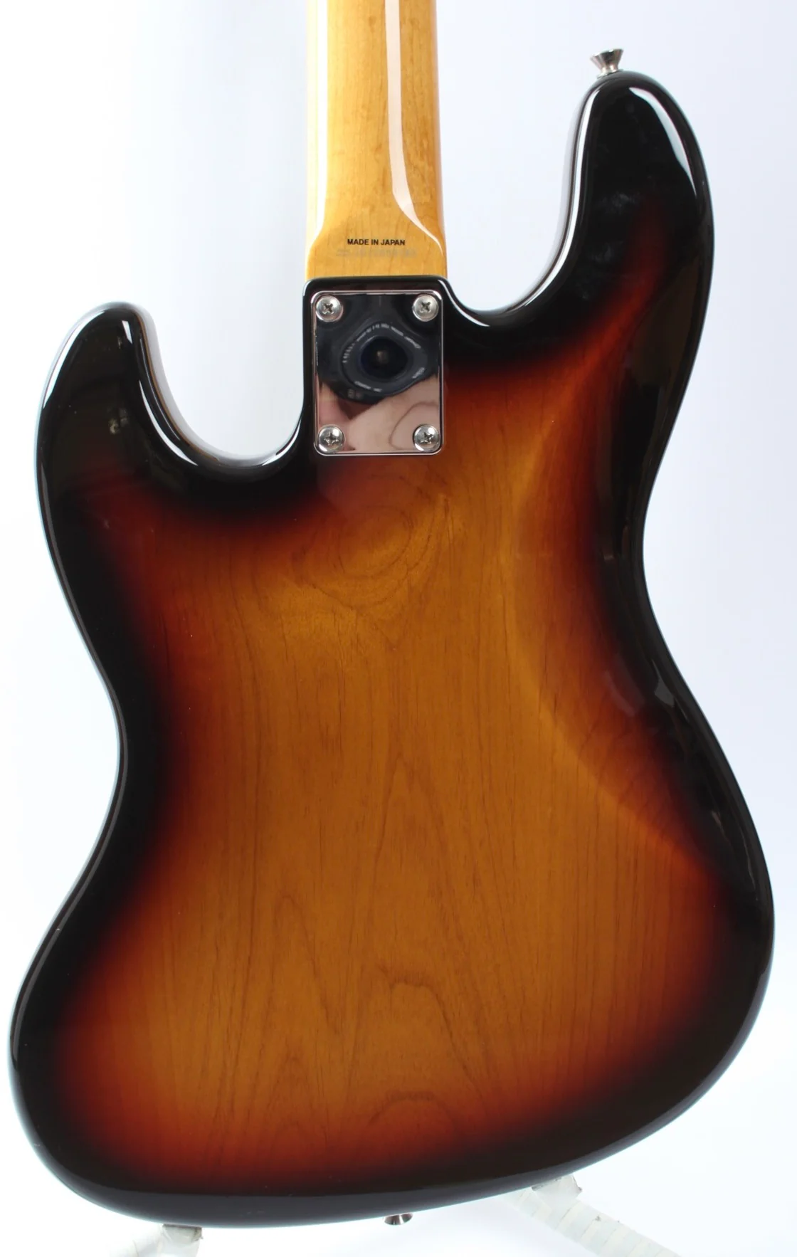 2012 Fender Jazz Bass 62 Reissue Medium Scale sunburst - Image 7