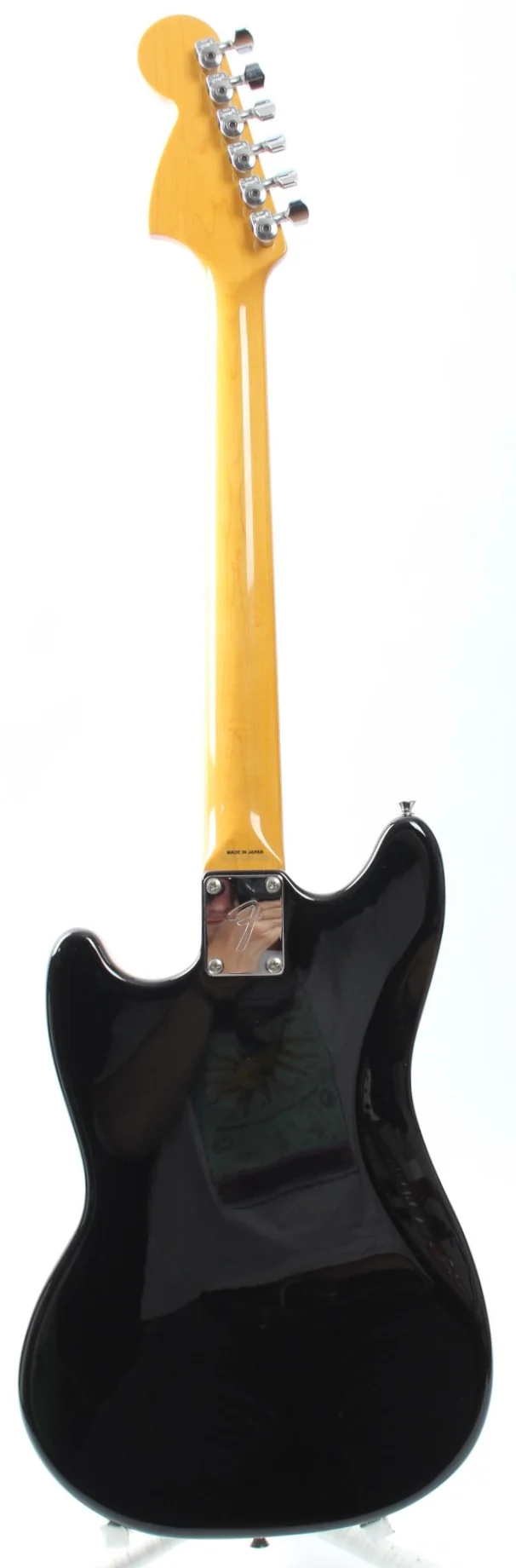 2013 Fender Mustang 69 Reissue matching headstock black - Image 6